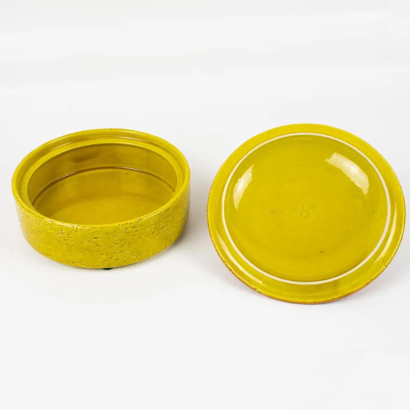 Bitossi for Rosenthal Netter Yellow Ceramic Box and Vide Poche Set, Italy 1960s In Excellent Condition For Sale In Atlanta, GA