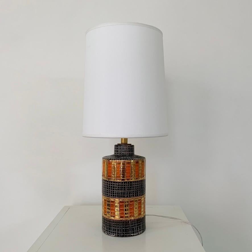 Lampe de table en céramique or et orange de Bitossi, vers 1970, Italie. Bon état - En vente à Brussels, BE