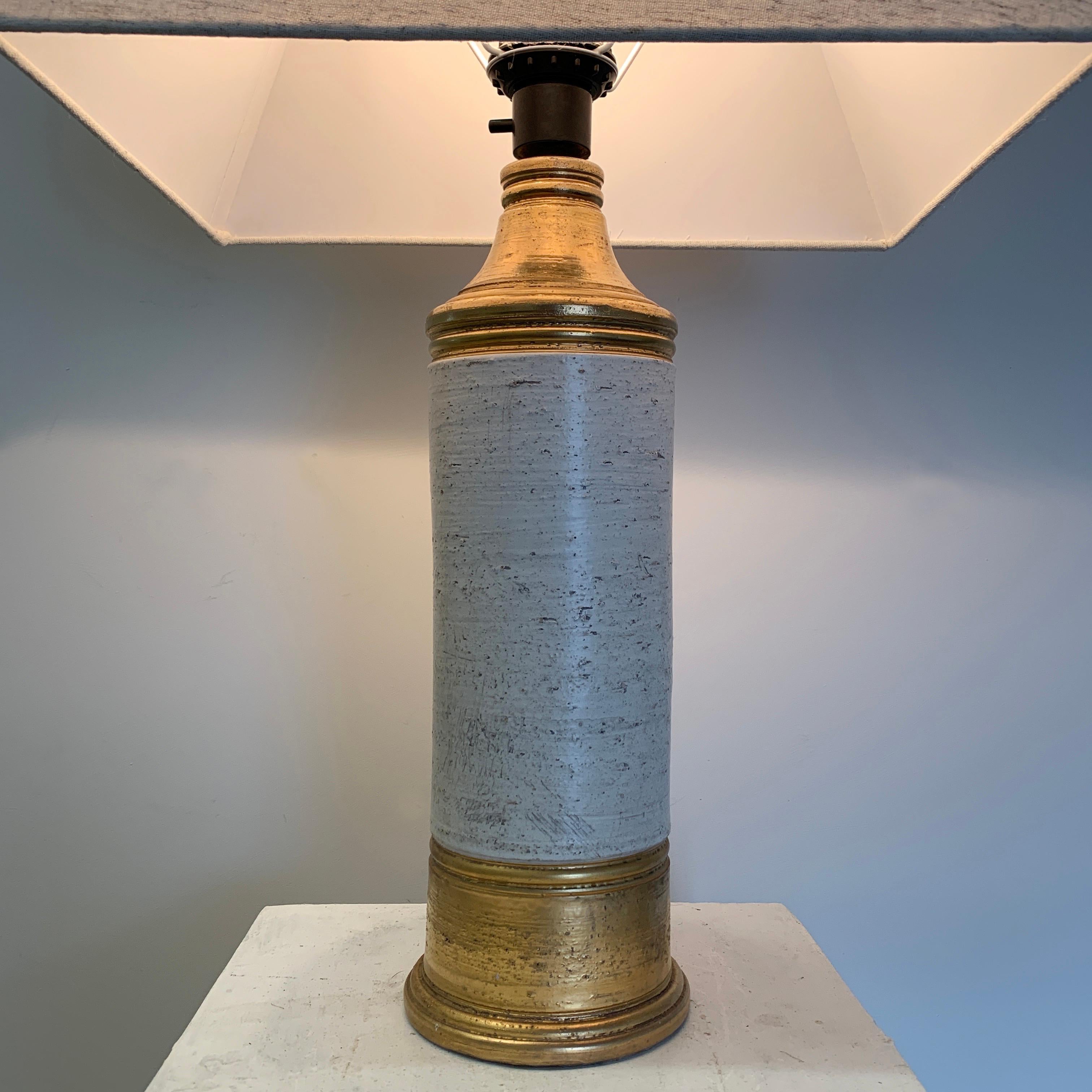 Italian Bitossi Gold and White Table Lamp for Bergboms, circa 1960s For Sale