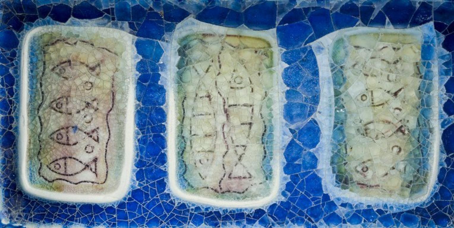 Italian Bitossi, Italy. Rectangular ceramic dish/bowl with fish motifs.