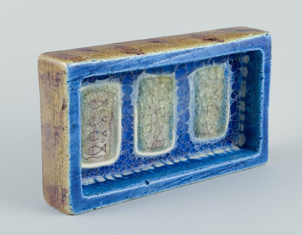 Glazed Bitossi, Italy. Rectangular ceramic dish/bowl with fish motifs.