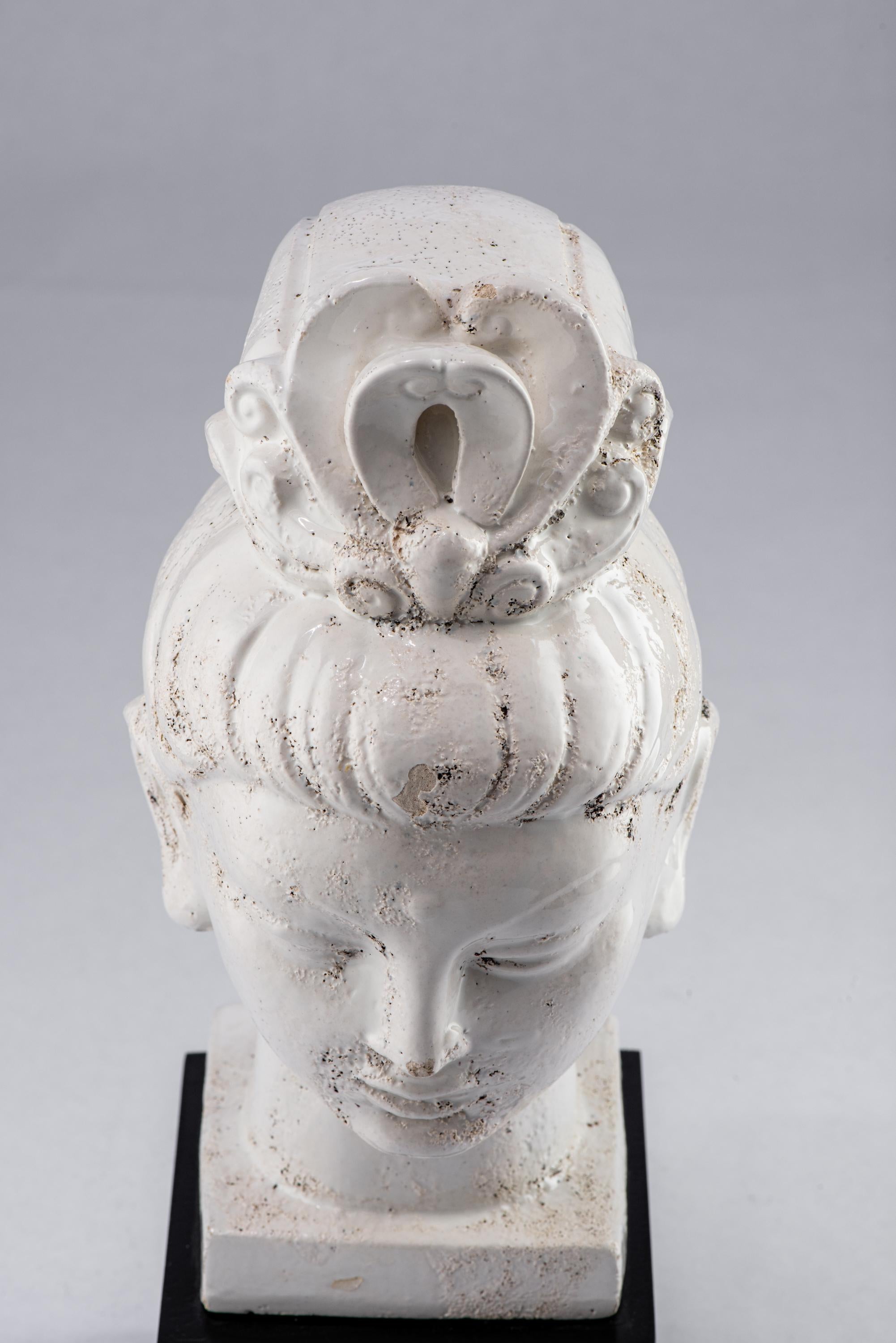 Bitossi Kwan Yin Buddha, Ceramic, White, Black For Sale 1