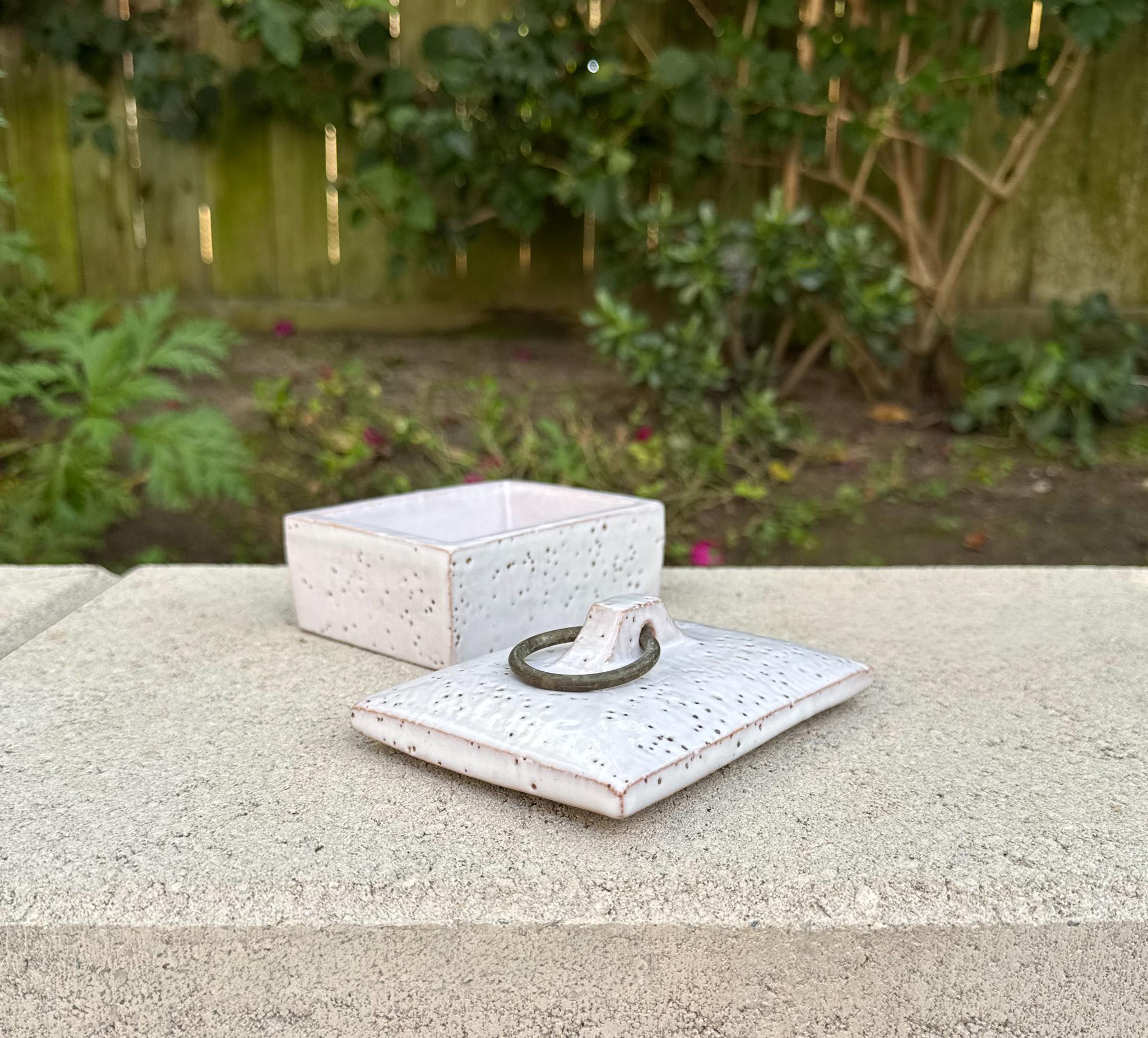 Céramique Boîte à couvercle en céramique de Bitossi, Italie, c.1955 en vente