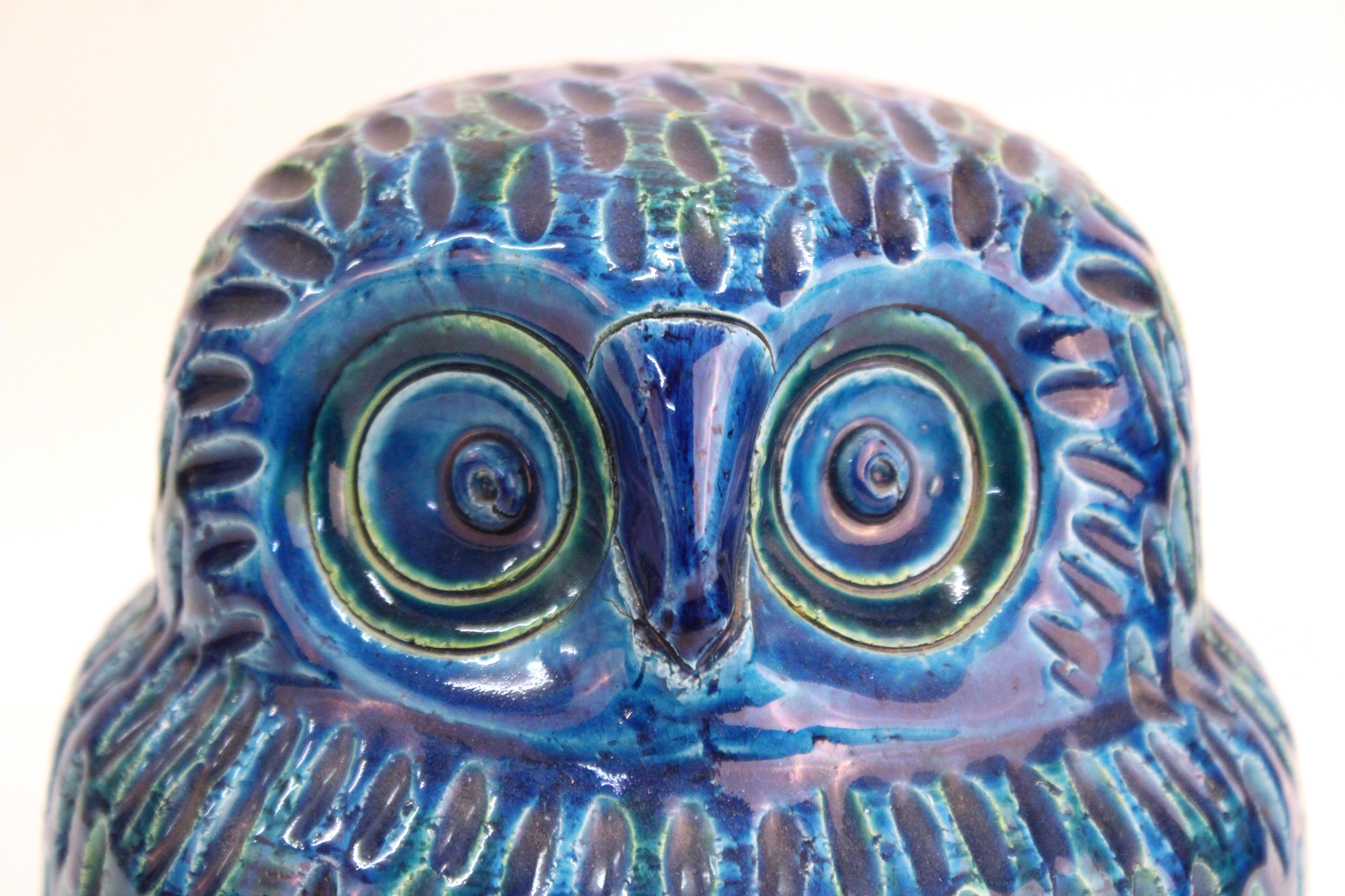 Italian Mid-Century Modern blue ceramic stylized owl sculpture made by Bitossi in the mid-20th century. The piece is in great vintage condition with age-appropriate wear.