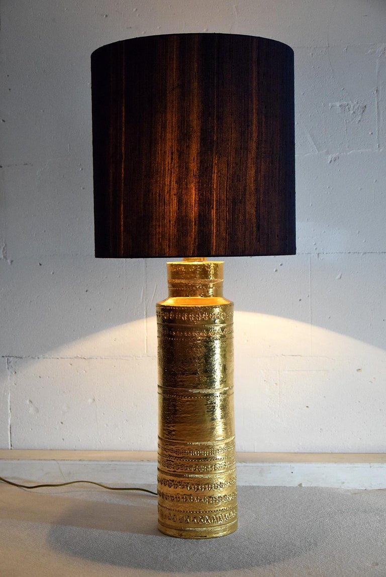Bitossi Mid-Century Modern Gold Ceramic Table Lamp by Aldo Londi For Sale 3