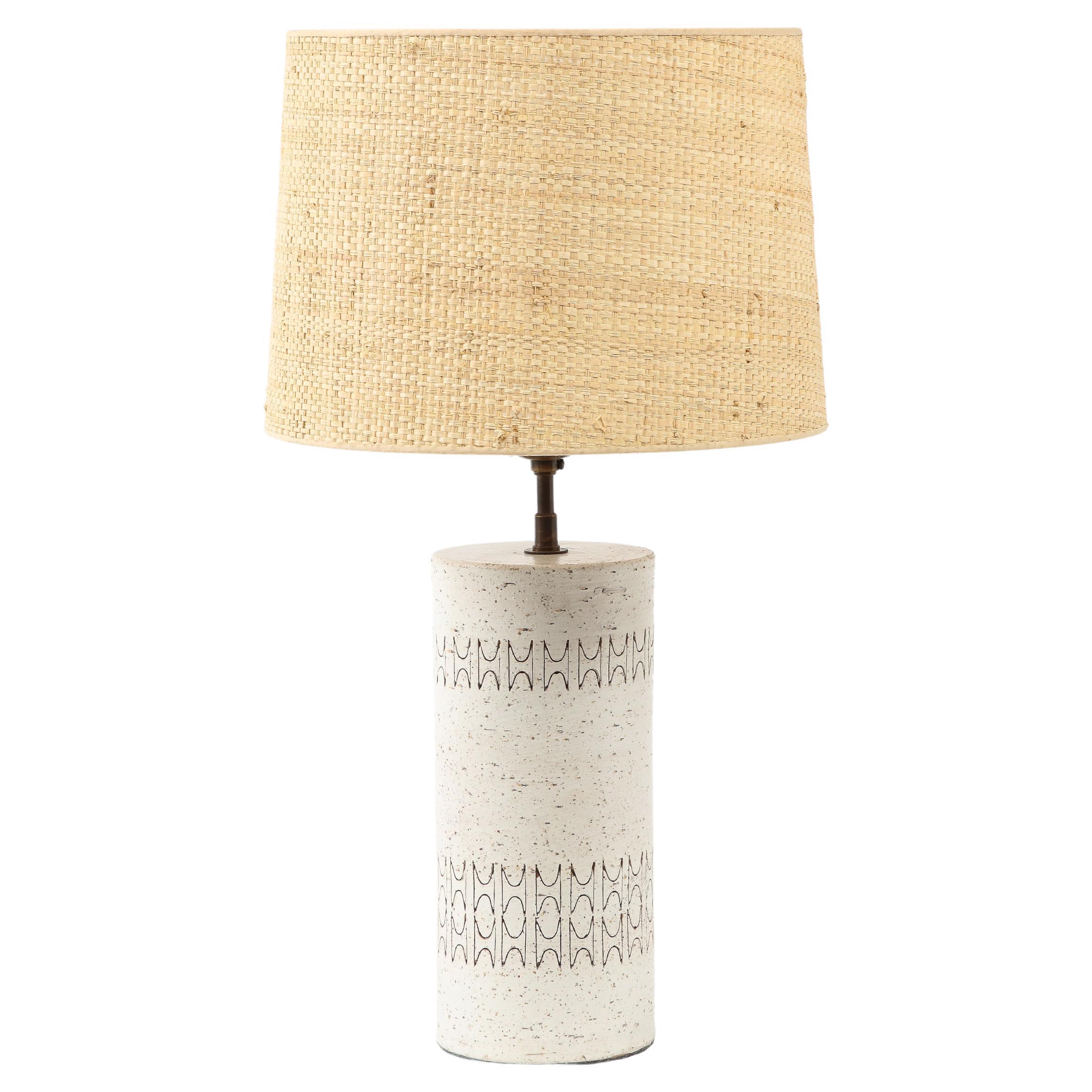 Bitossi off White Incised Ceramic Table Lamp, Italy 1960's For Sale