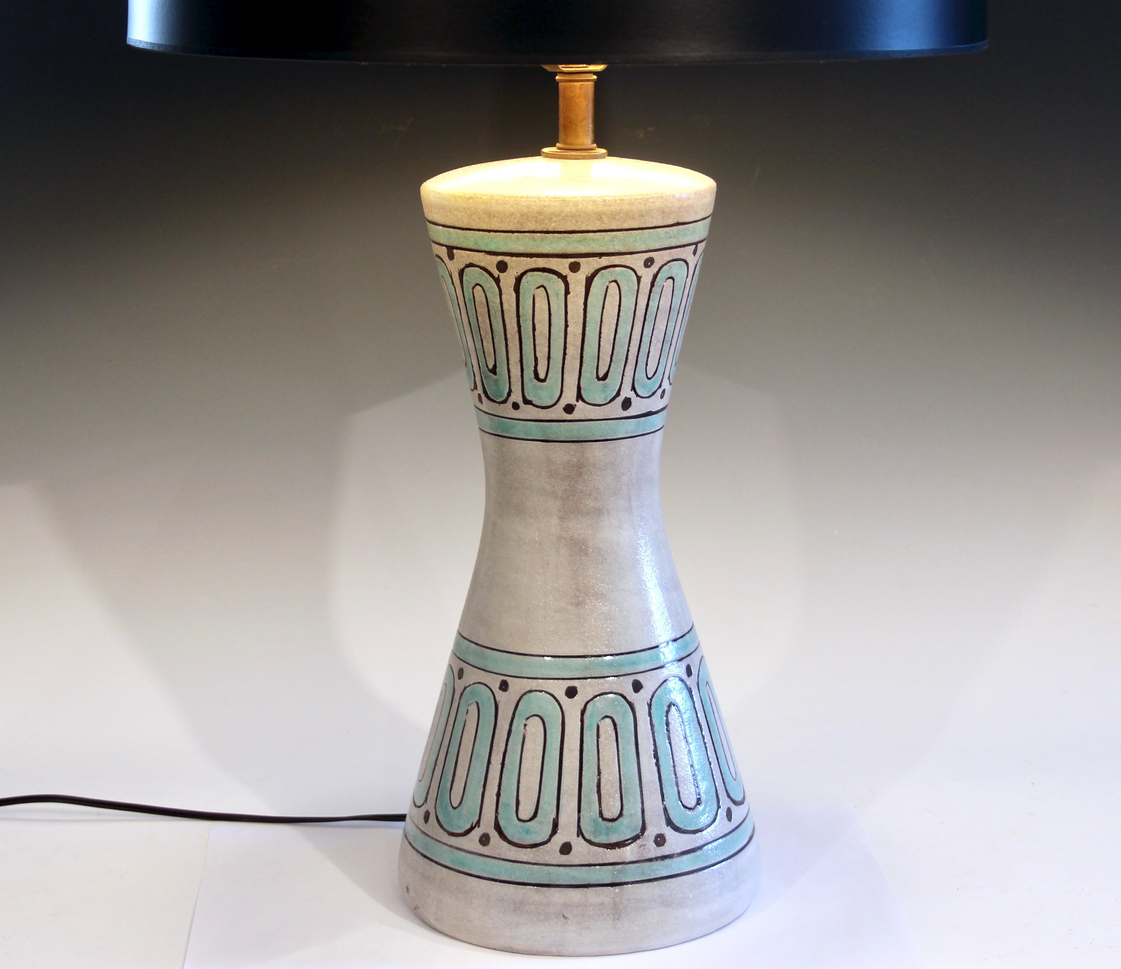 Mid-20th Century Bitossi Pottery Lamp Londi Vase Italian Raymor Geometric Abstract Ceramic 1960's