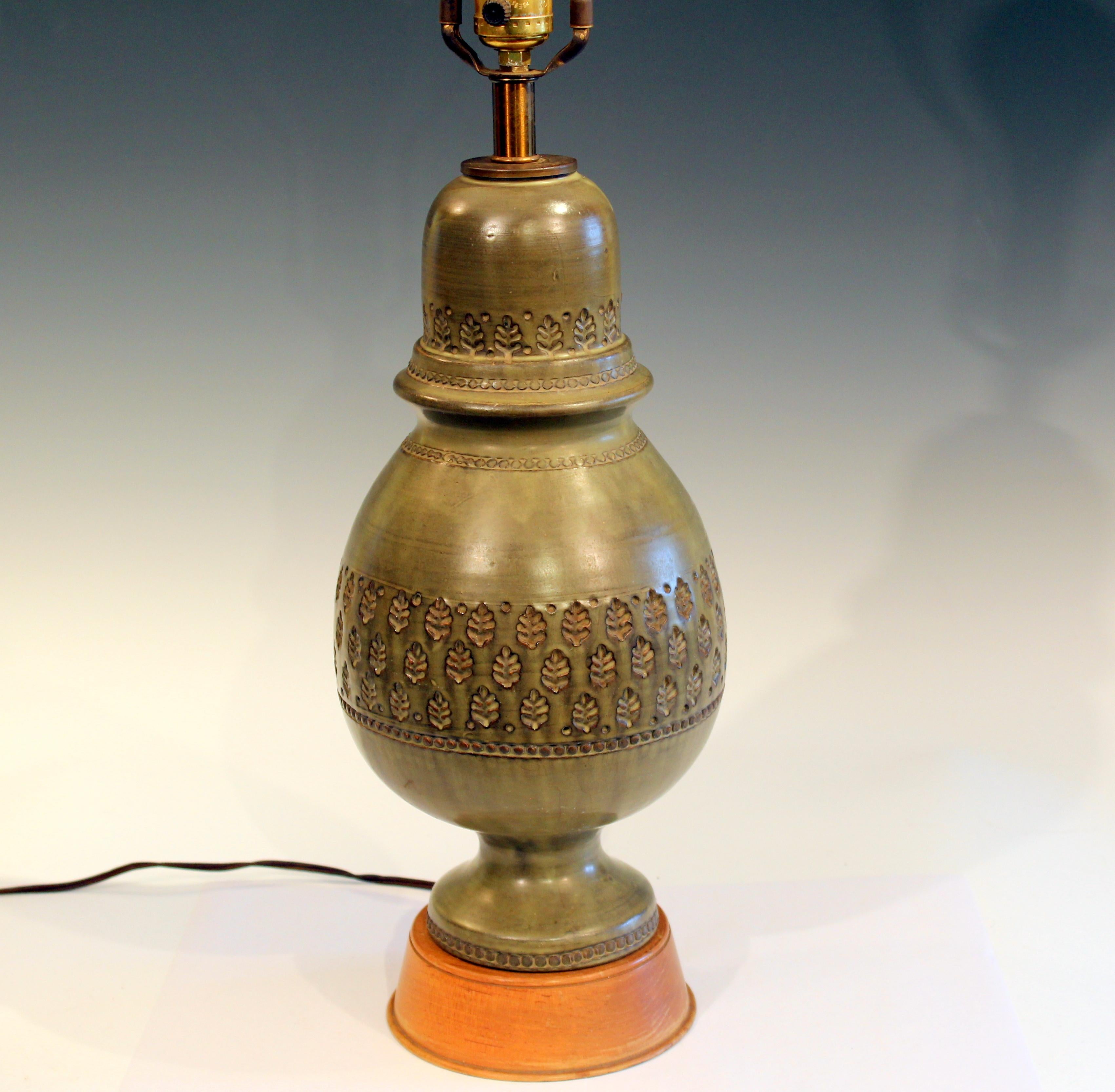 Modern Bitossi Pottery Londi Vase Italian Raymor Olive Green Ceramic 1960s Lamp