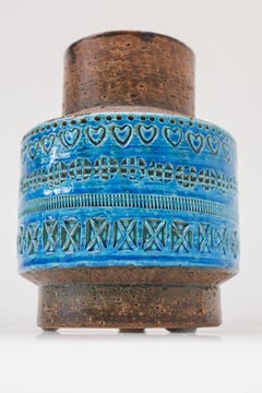 Bitossi pottery vase, Rimini Blue, By Aldo Londi, Italy