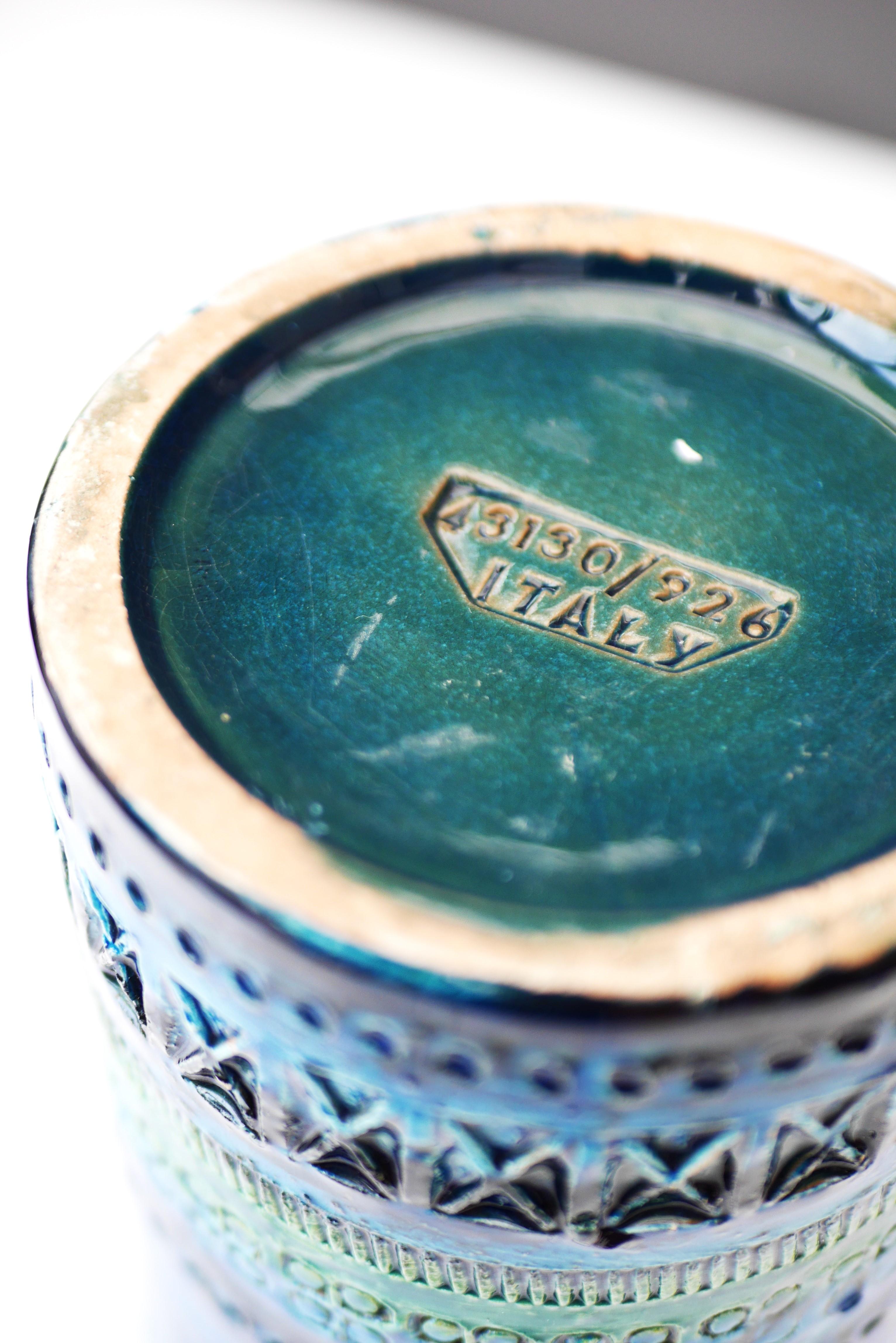 Bitossi pottery vase, Rimini Blue, By Aldo Londi, Italy For Sale 1
