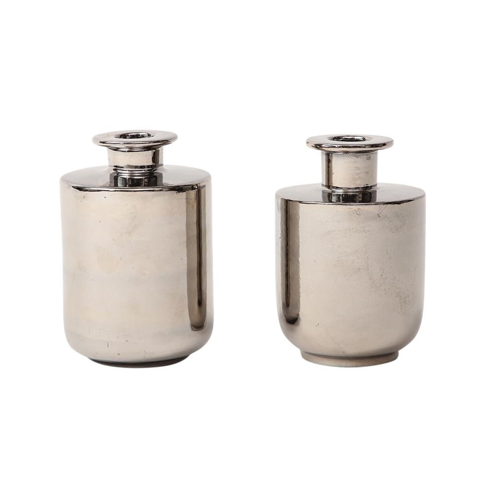 Bitossi Raymor Vase, Ceramic, Metallic Platinum, Silver, Chrome, Signed  For Sale 7