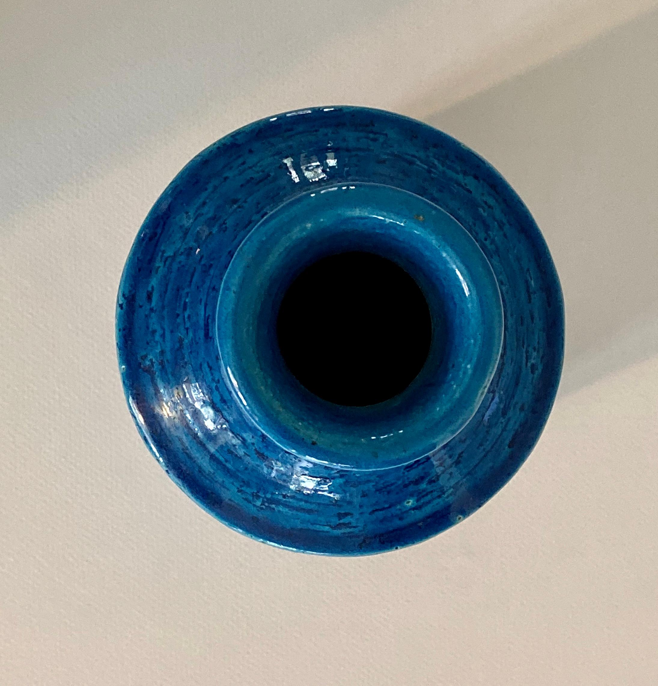 Mid-20th Century Bitossi Rimini Blue Glaze Circle Motif Vase For Sale