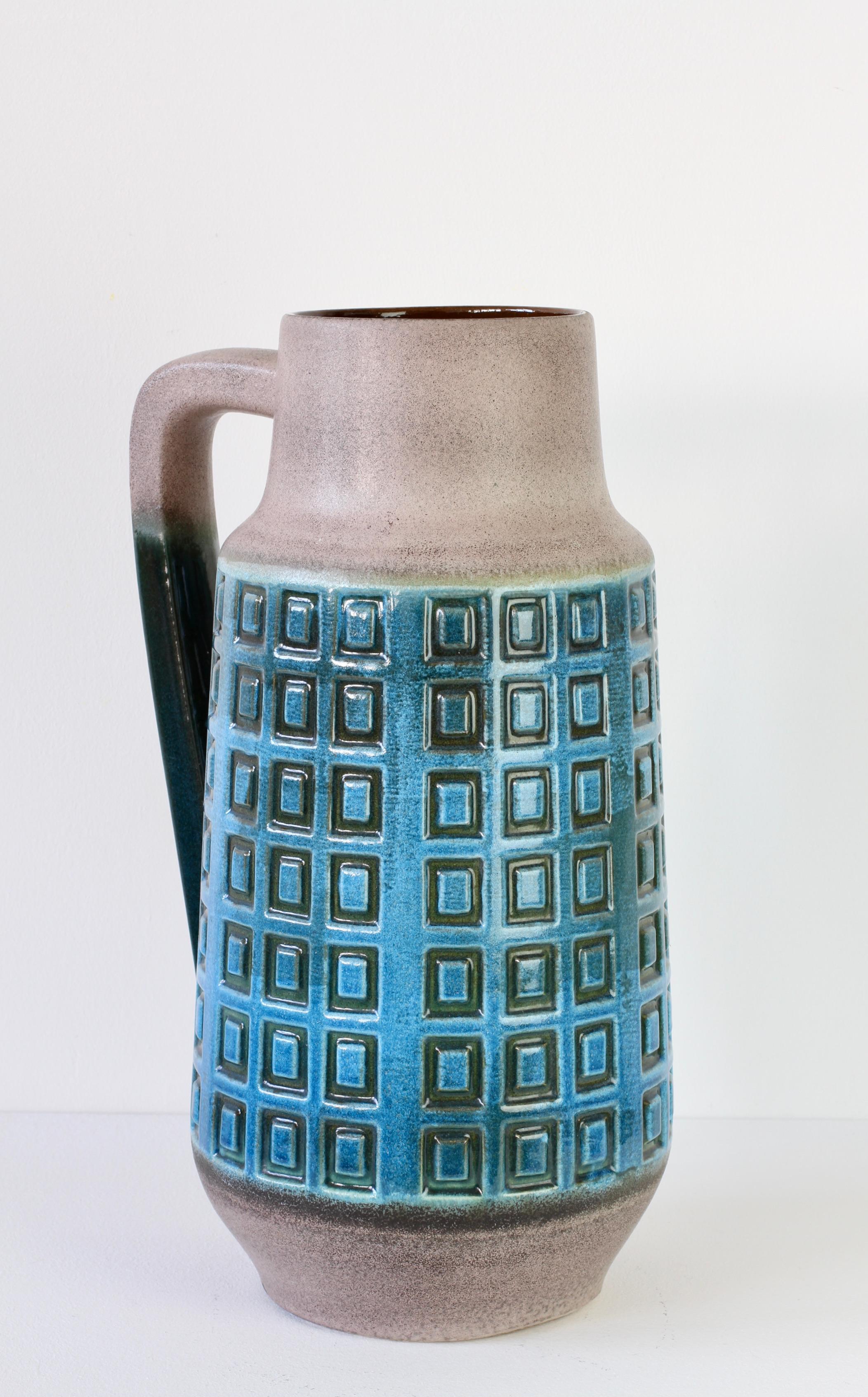 Vase de sol en poterie d'Allemagne de l'Ouest bleue du milieu du siècle de style Bitossi des années 1970 par Scheurich en vente 2