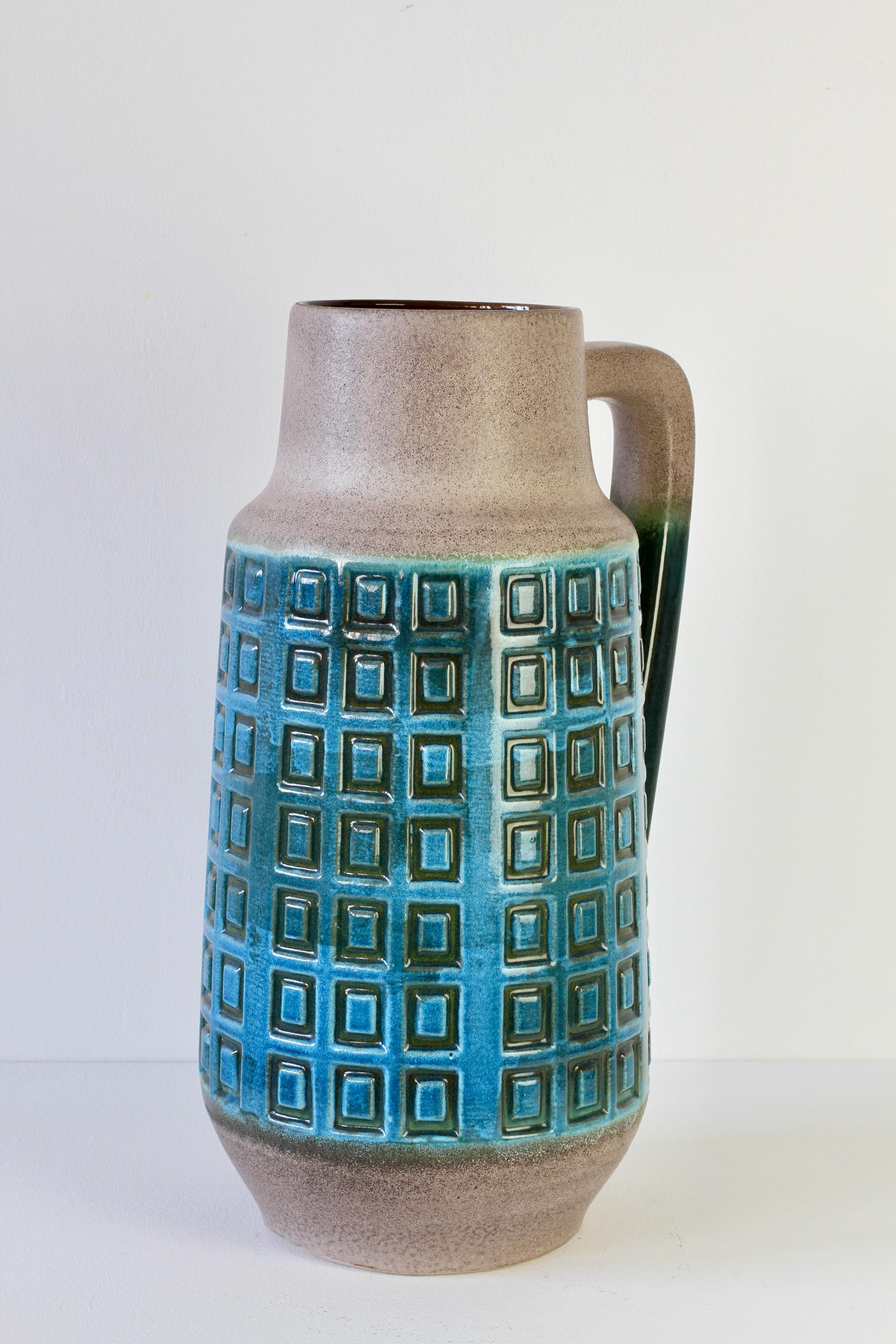 Vase de sol en poterie d'Allemagne de l'Ouest bleue du milieu du siècle de style Bitossi des années 1970 par Scheurich en vente 4