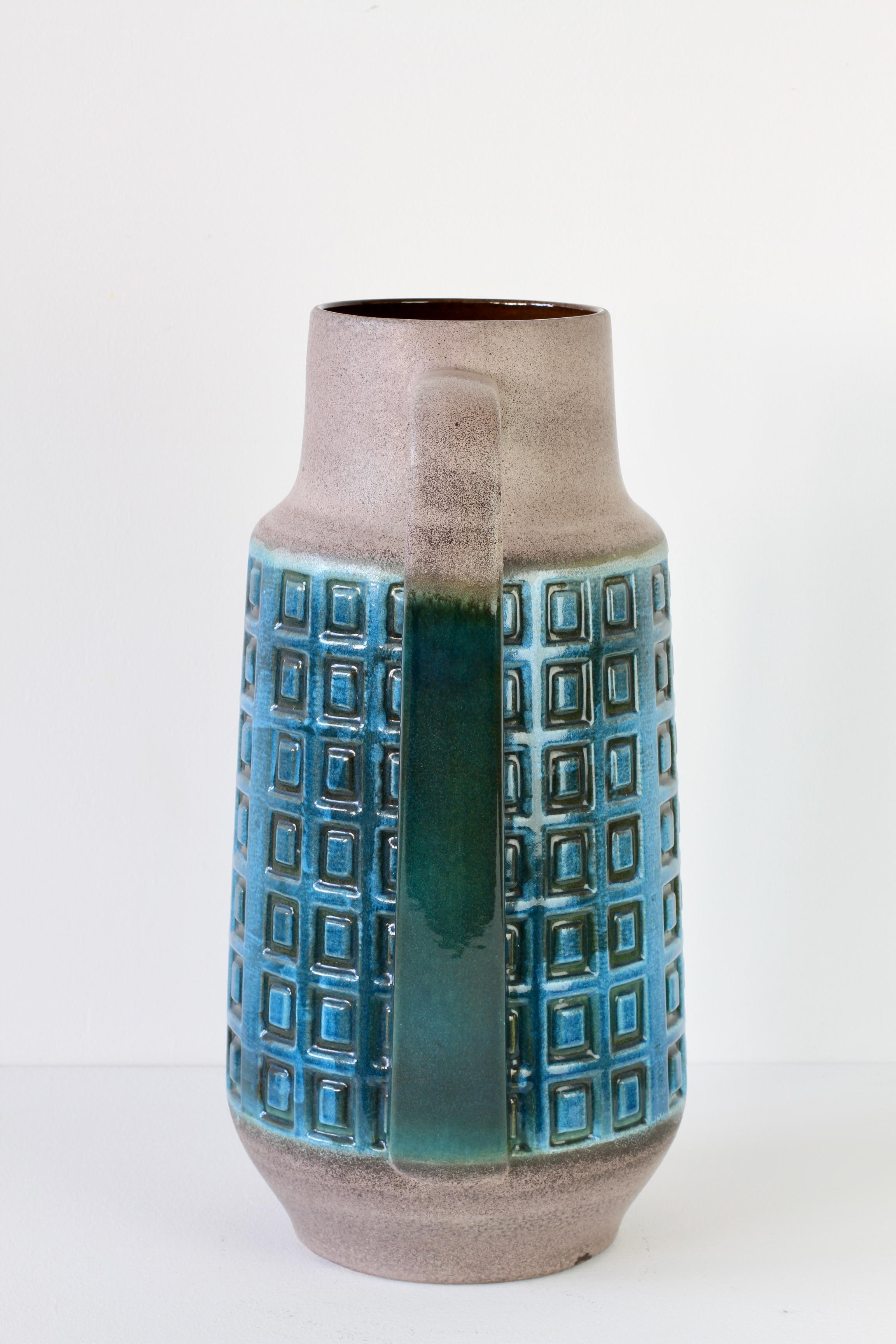 20ième siècle Vase de sol en poterie d'Allemagne de l'Ouest bleue du milieu du siècle de style Bitossi des années 1970 par Scheurich en vente