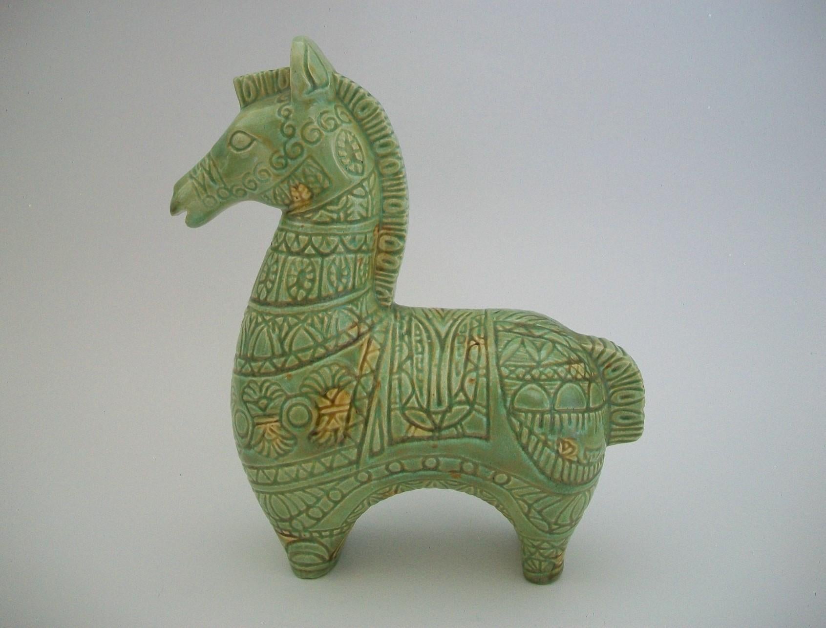 Mid-Century Modern Bitossi Style Glazed Ceramic Trojan Horse - Canada - Mid 20th Century