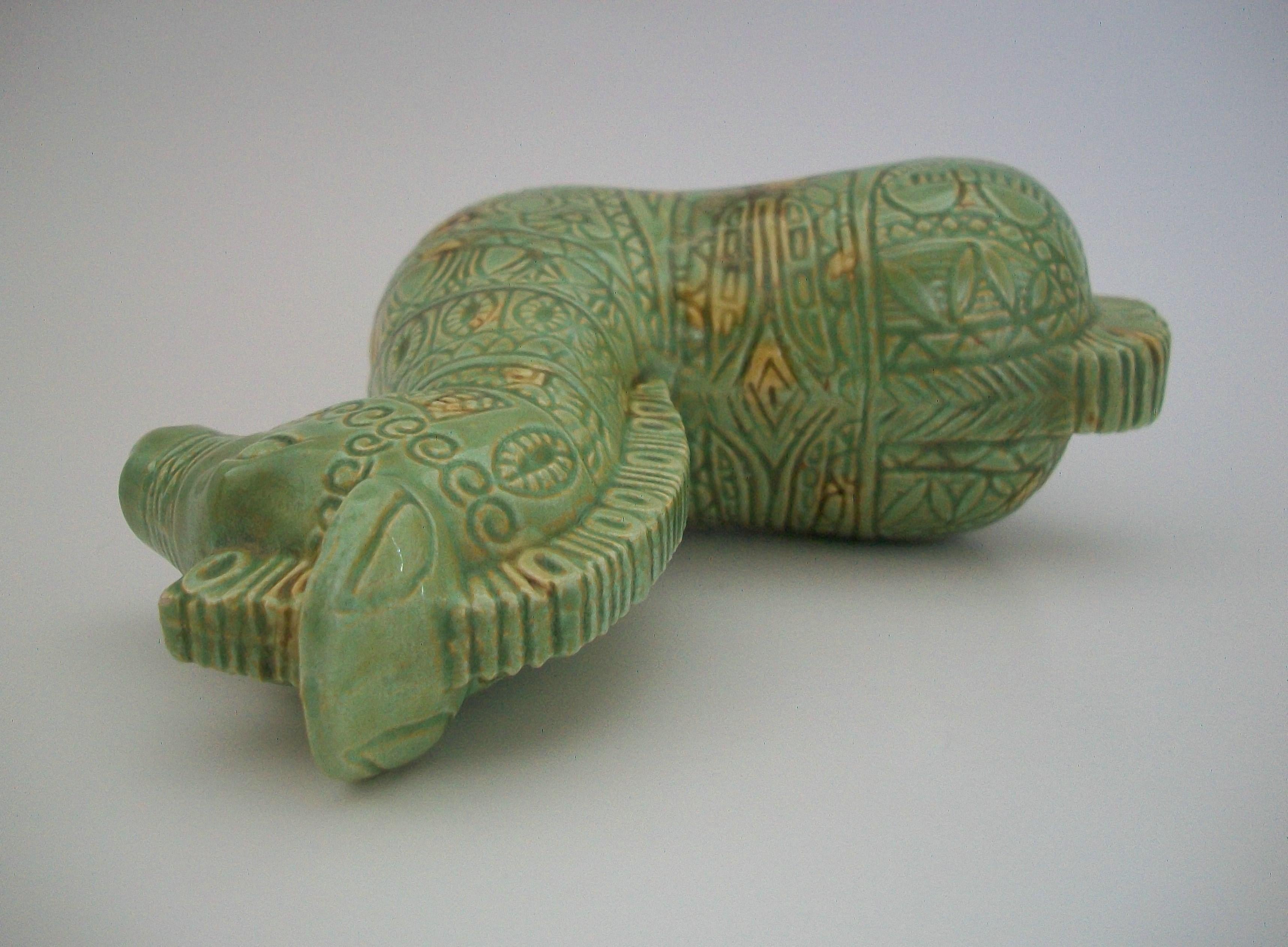 Bitossi Style Glazed Ceramic Trojan Horse - Canada - Mid 20th Century 3