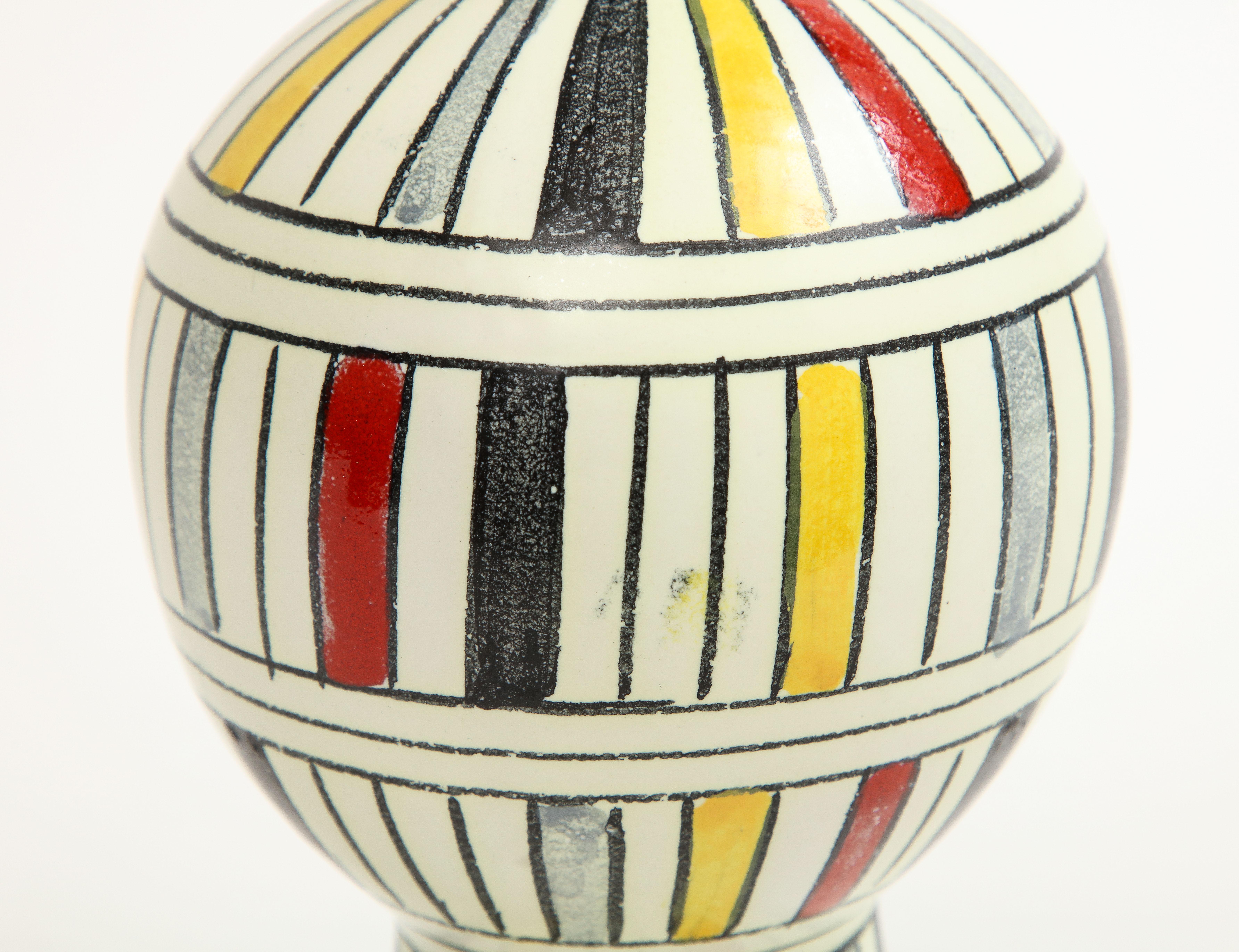 Bitossi-Vase, Keramik, geometrisch, gestreift, weiß, gelb, schwarz, rot, signiert im Angebot 6