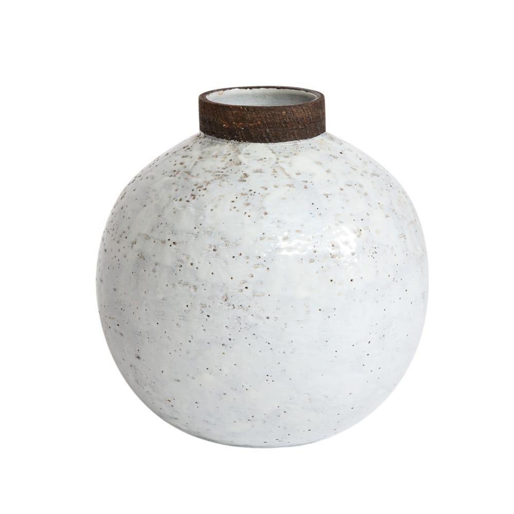 Bitossi for Raymor Vase, Ceramic, White and Brown, Signed In Good Condition In New York, NY