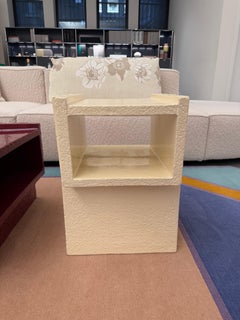 Tavolo Bittossi in ceramica merlata crema di Patricia Urquiola in STOCK