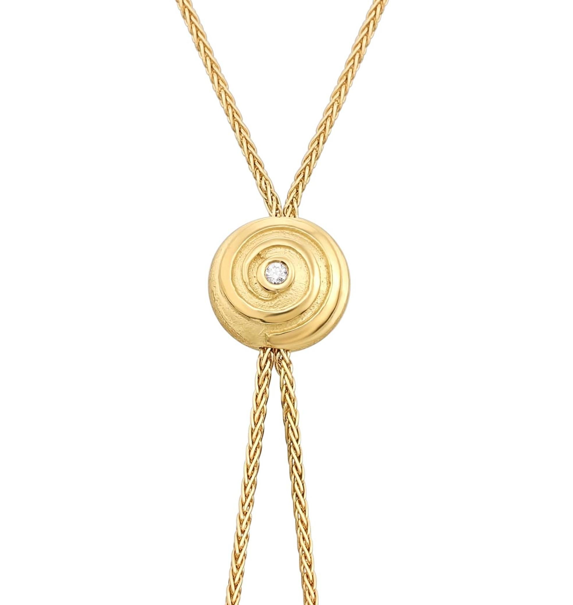 Women's Yvel Biwa Freshwater Coin Pearl Lariat Necklace in 18K Yellow Gold For Sale