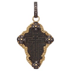 BIZANTINE 1775 Croix orthodoxe en cuivre 18Kt Vermeil et diamants
