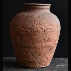 Japanese antique pottery "Bizen" jar around the 14-15th century / old vase