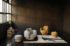 Bizzarto Bofii Swivel Armchair with veneer base