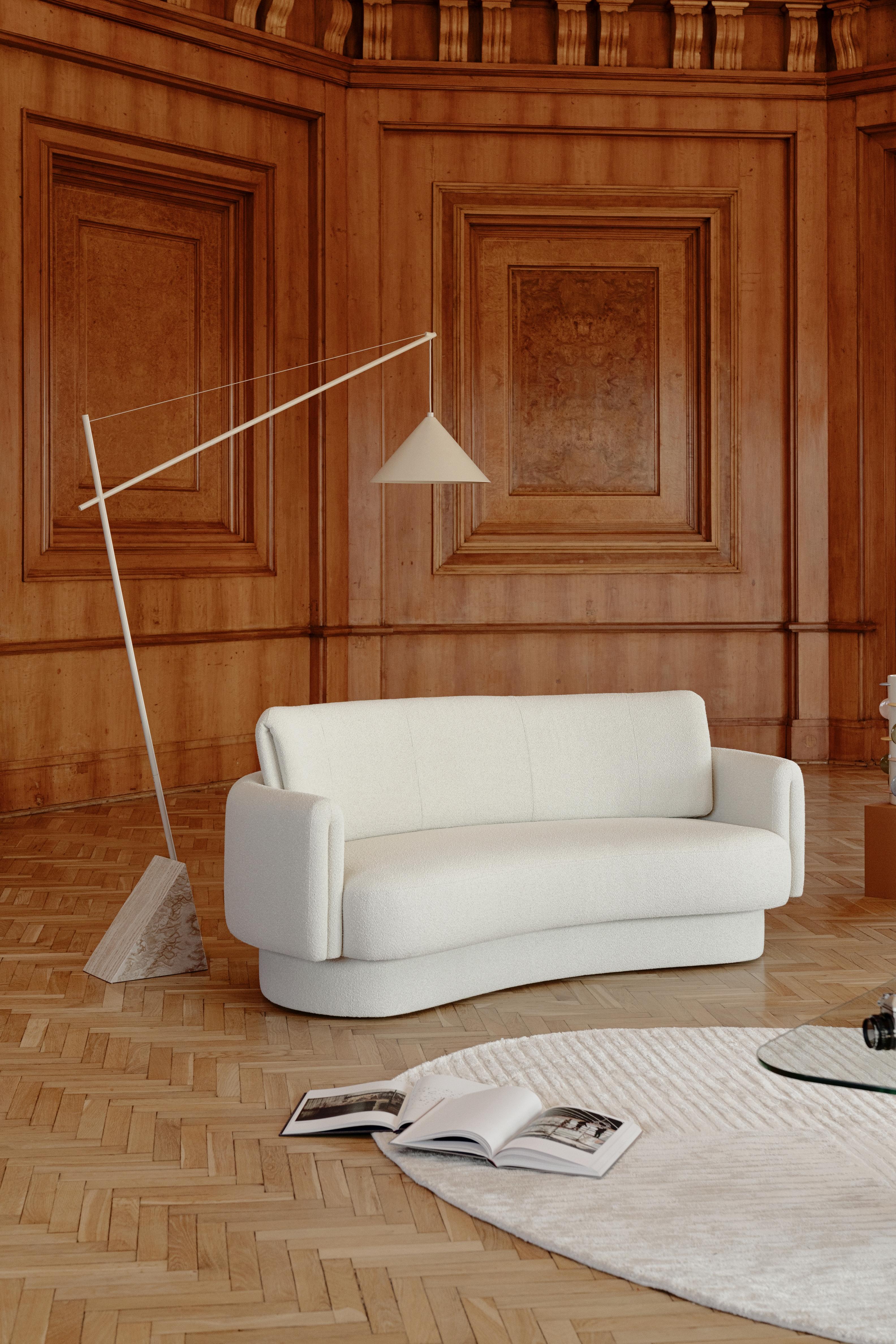 BIZZARTO BOFII kidney shaped sofa with upholstered base en vente 2