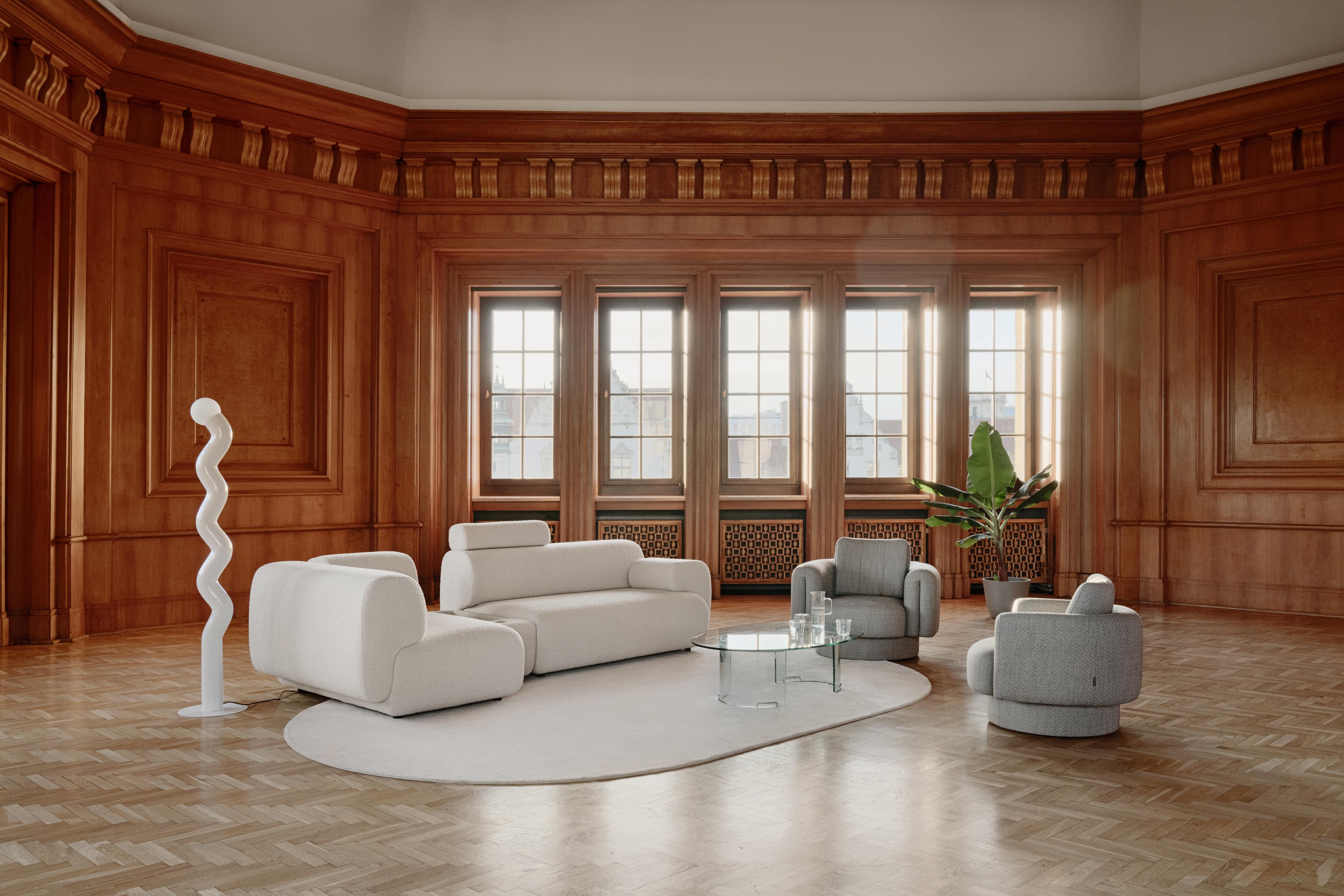 For those who crave something different, the Mist collection is anything but ordinary. With its sculptural curves, asymmetrical flair, and soft, flowing lines, Mist turns every living room into a gallery of modern comfort. No wonder it caught the