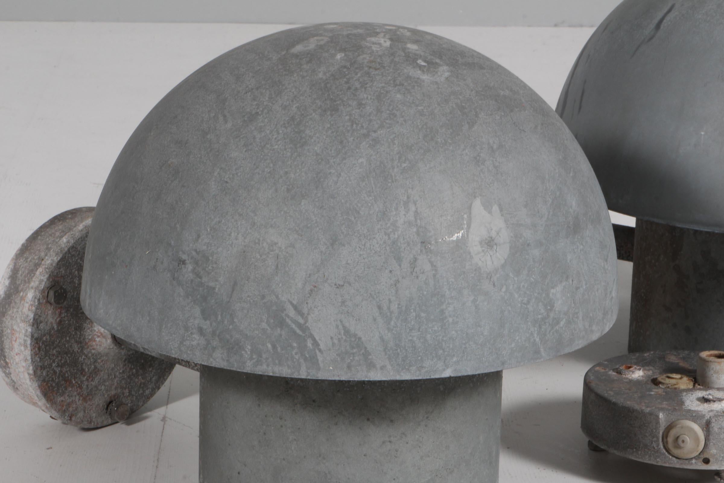 Bjarne Bech Metal Outdoor Wall Lamps for Louis Poulsen, Denmark In Good Condition For Sale In Esbjerg, DK
