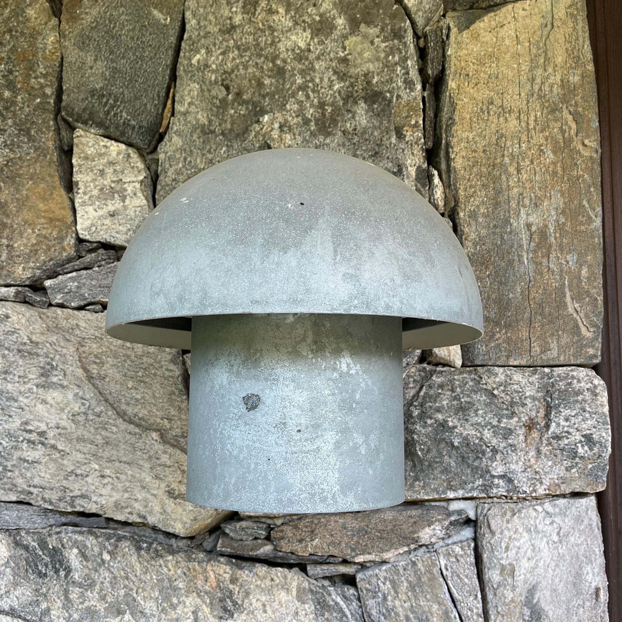 Mid-Century Modern Bjarne Bech Metal Outdoor Wall Lamps for Louis Poulsen For Sale
