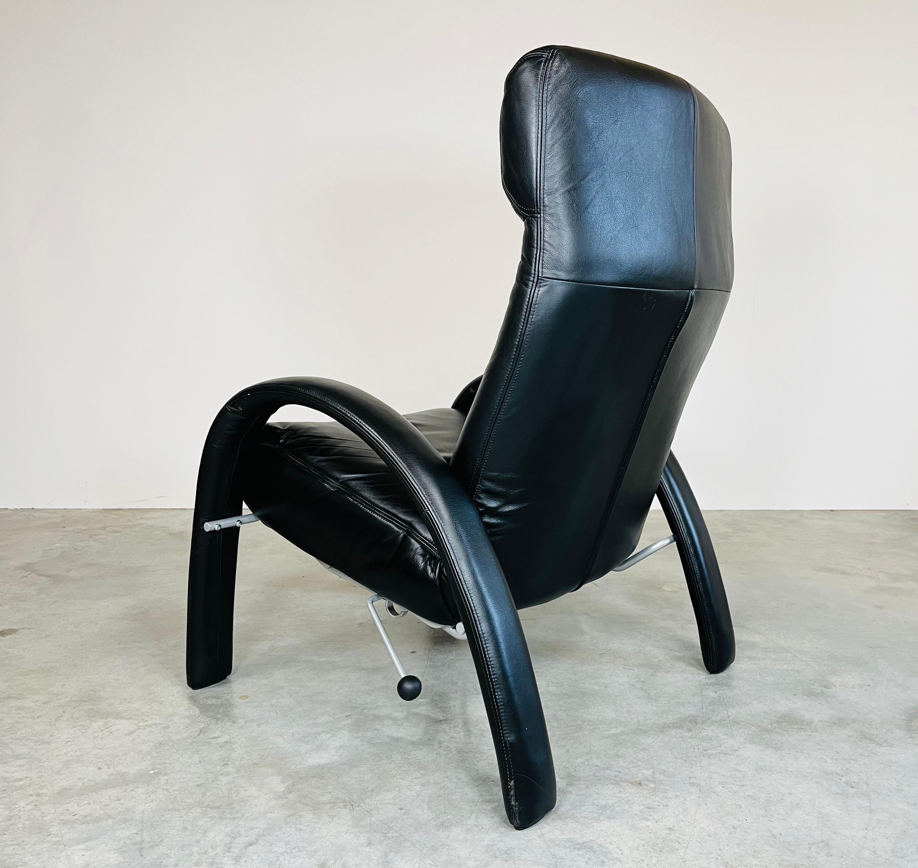 Post-Modern Bjork Lafer Black Leather Recliner Reclining Lounge Chair -Brazil  For Sale