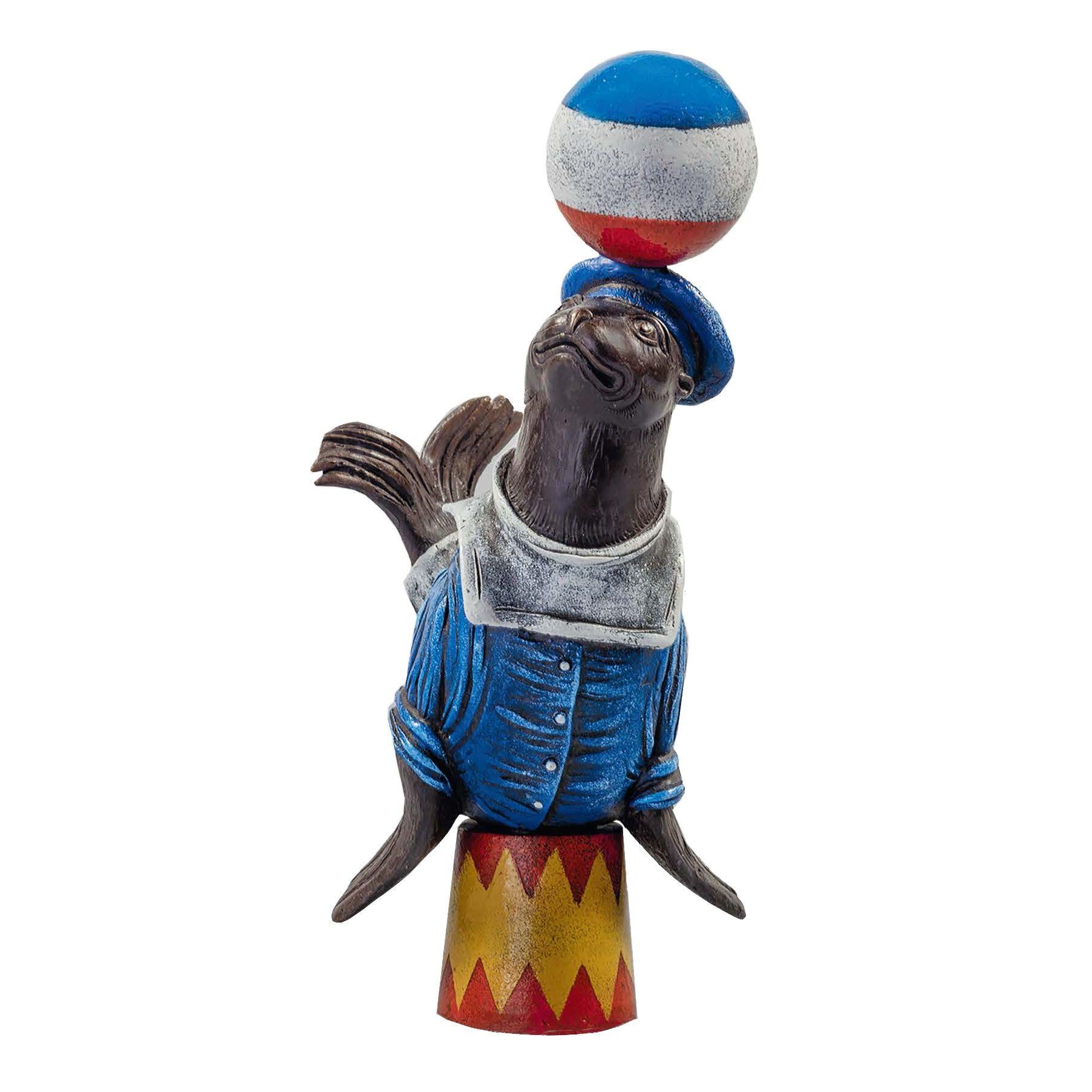 Bjørn Okholm Skaarup Figurative Sculpture - Sea Lion Juggler