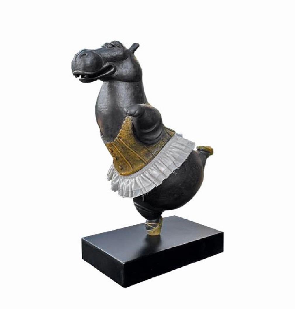 Bjørn Okholm Skaarup Figurative Sculpture - Hippo Ballerina, Pirouette II, maquette