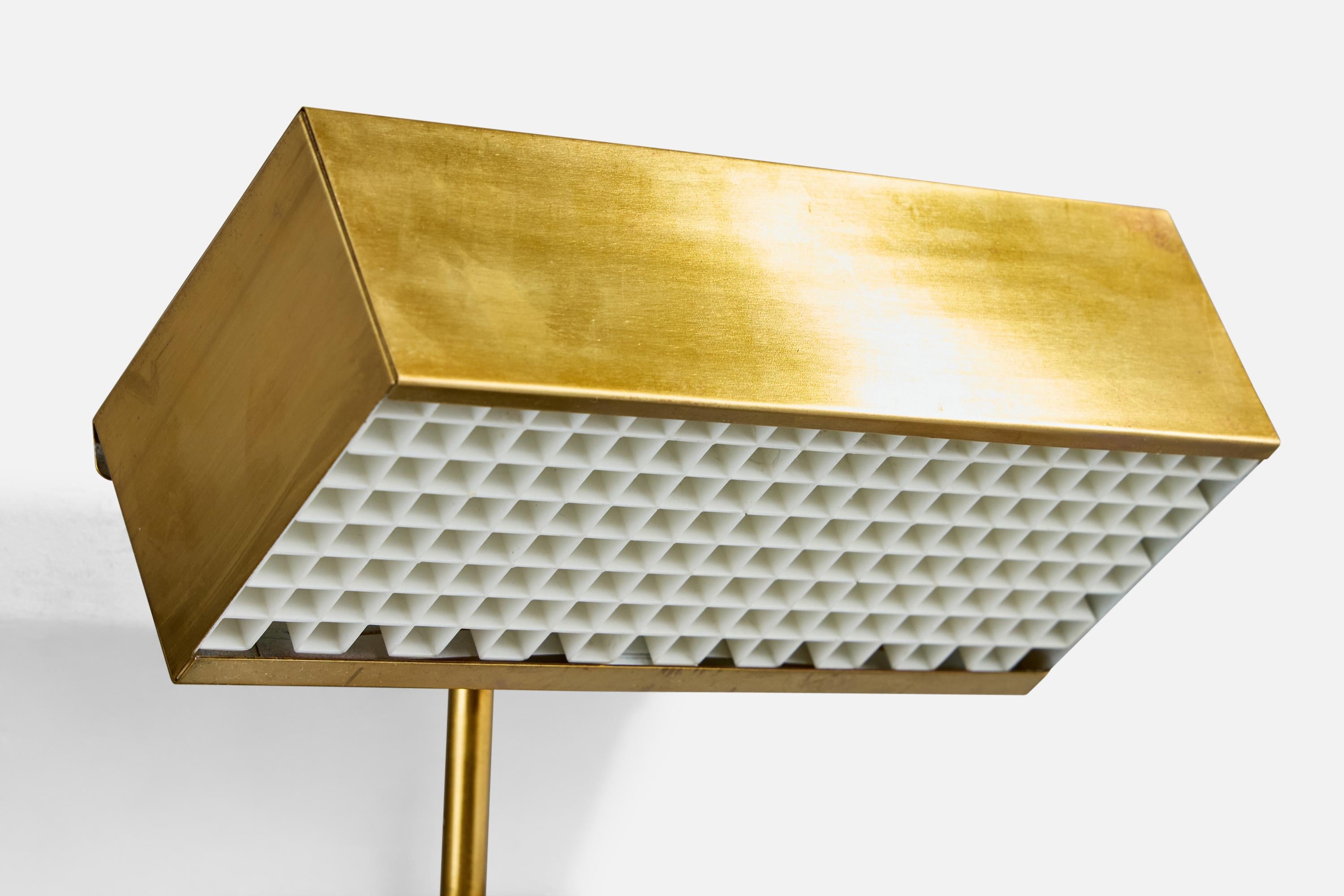 Björn Svensson, Wall Lights, Brass, Acrylic, Sweden, 1970s For Sale 2