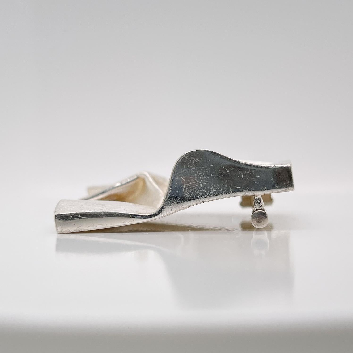 Björn Weckstrom Finnish Modernist Sterling Silver Brooch / Pendant for Lapponia For Sale 10