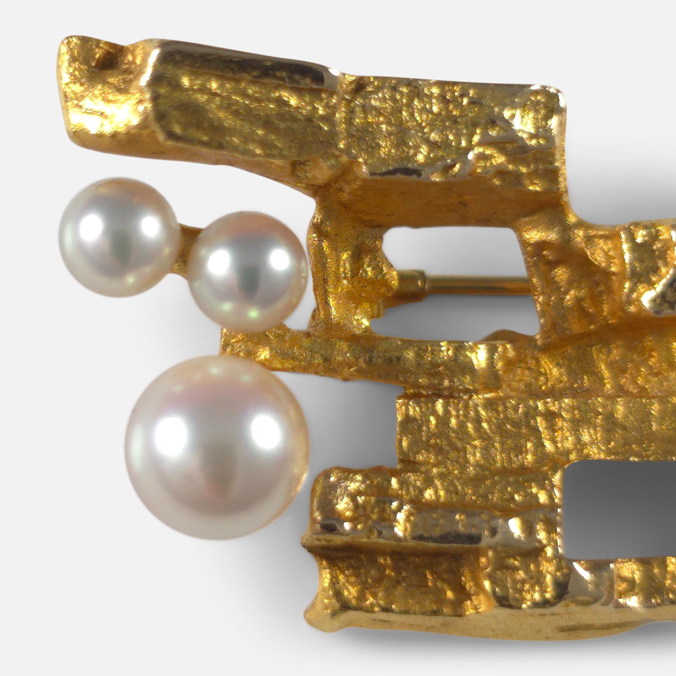 Round Cut Björn Weckström Lapponia 'Bow of Argo' Brooch - 14ct Gold with Pearls For Sale