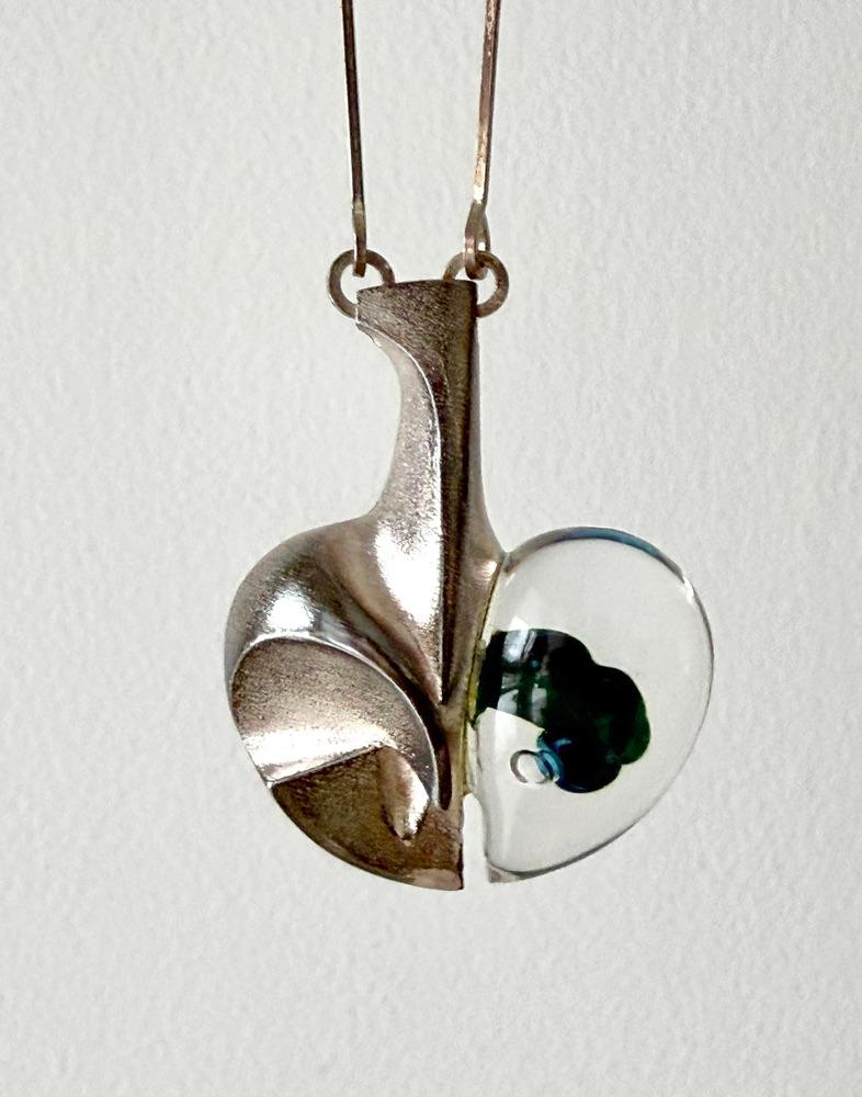 Mid-Century Modern Bjorn Weckstrom Silver & Acrylic Pendant Necklace Space Apple Lapponia Finland For Sale