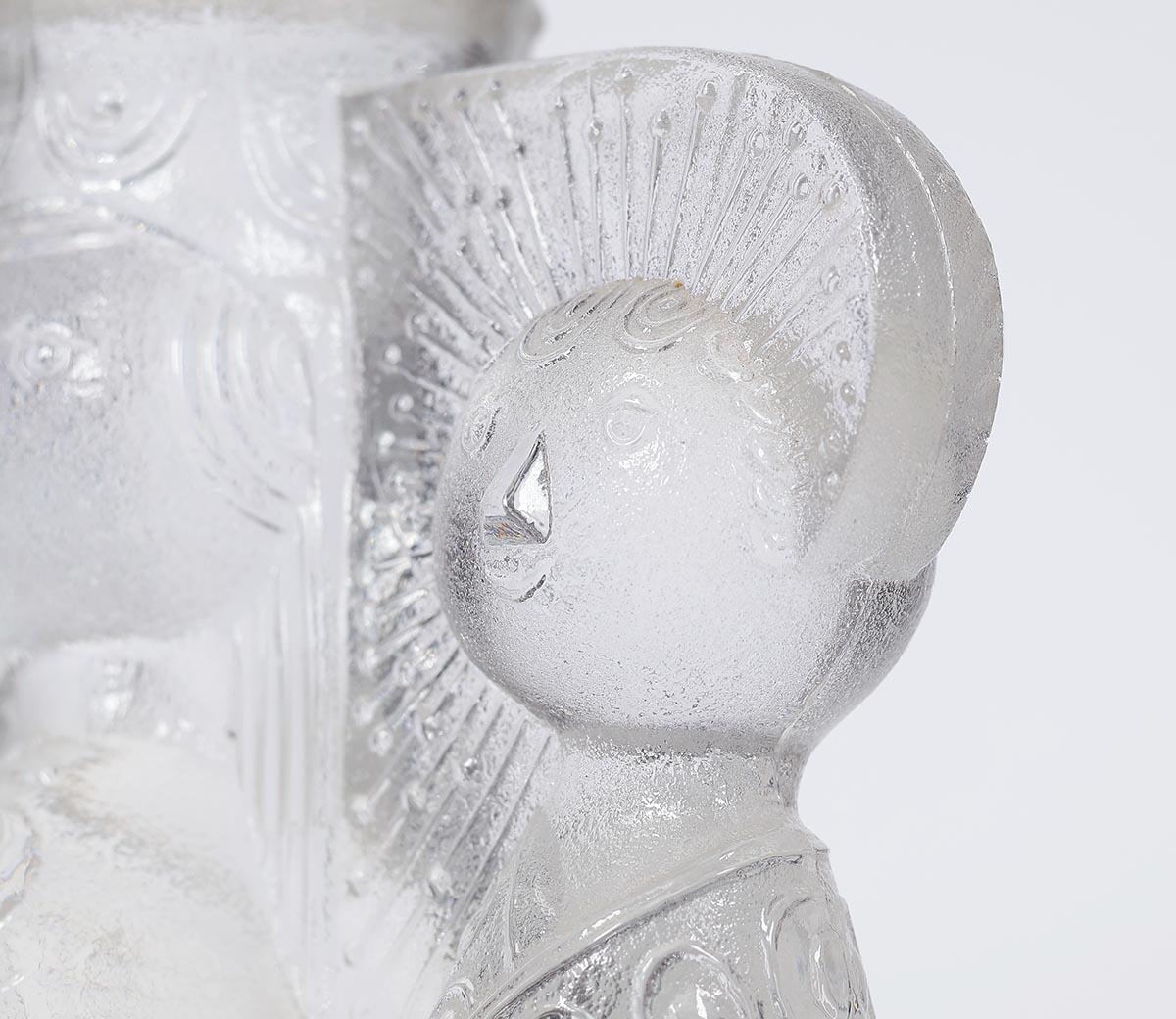 Bjorn Wiinblad crystal glass Mary with child for Rosenthal For Sale 3