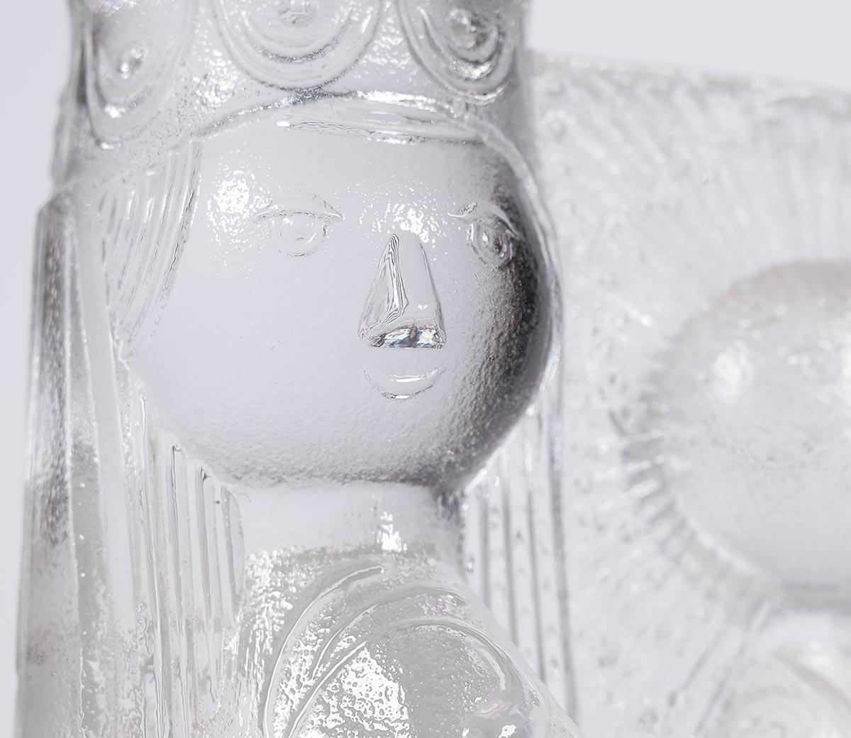 Bjorn Wiinblad crystal glass Mary with child for Rosenthal For Sale 2