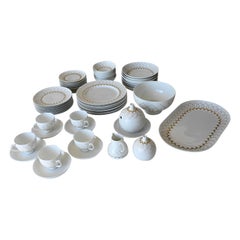 Bjorn Wiinblad for Rosenthal Gold Lotus Silhouette Tableware, Service for 8
