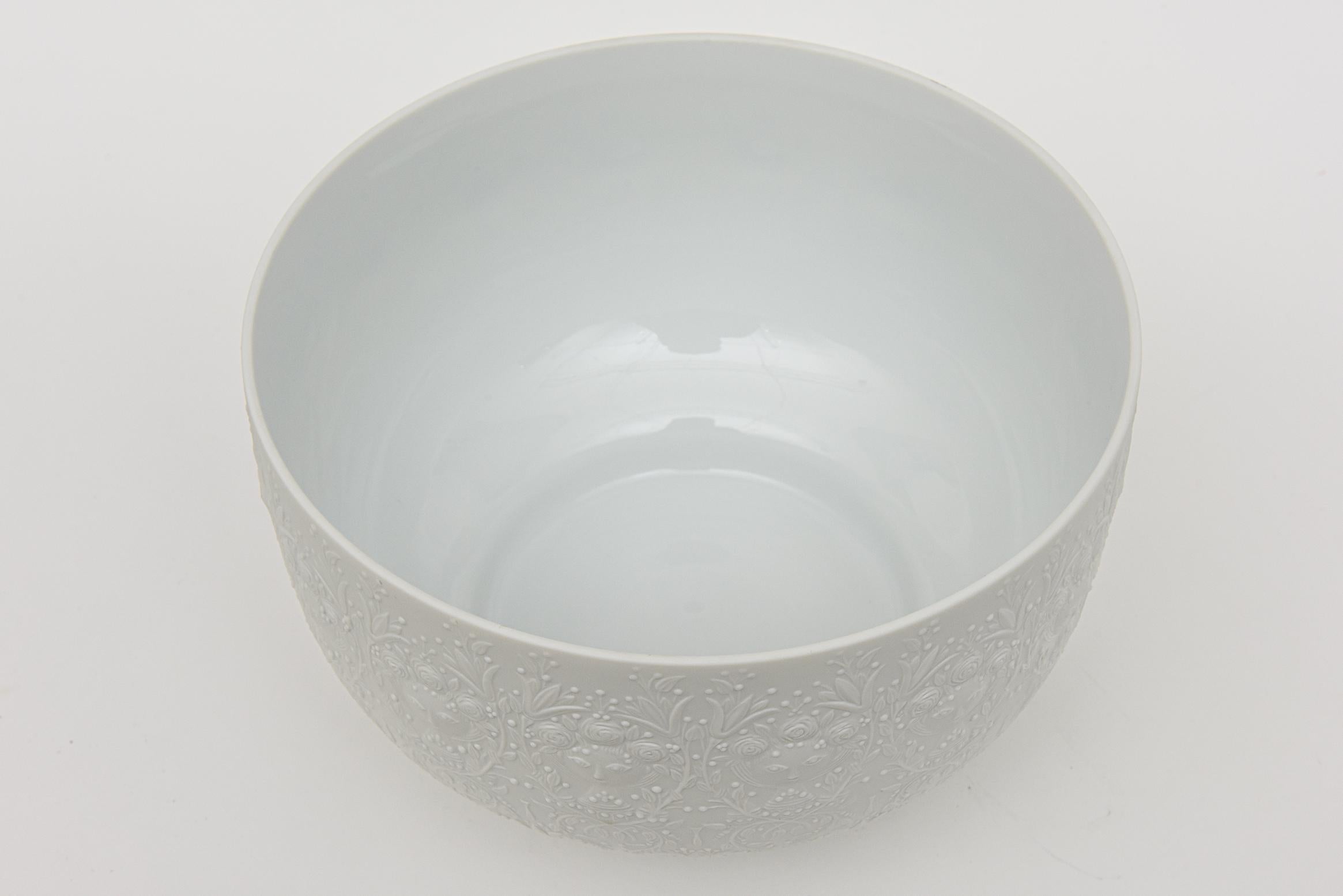 Modern Bjorn Wiinblad For Rosenthal Mat White Bisque Porcelain Monumental Face Bowl For Sale