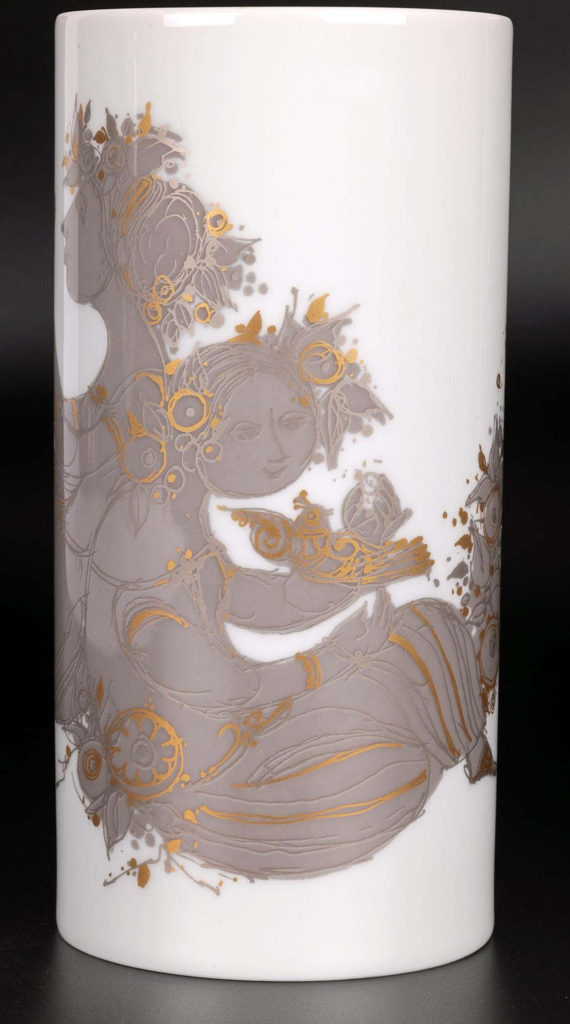 Bjorn Wiinblad for Rosenthal Midcentury Porcelain Empress Samuramat Vase For Sale 3