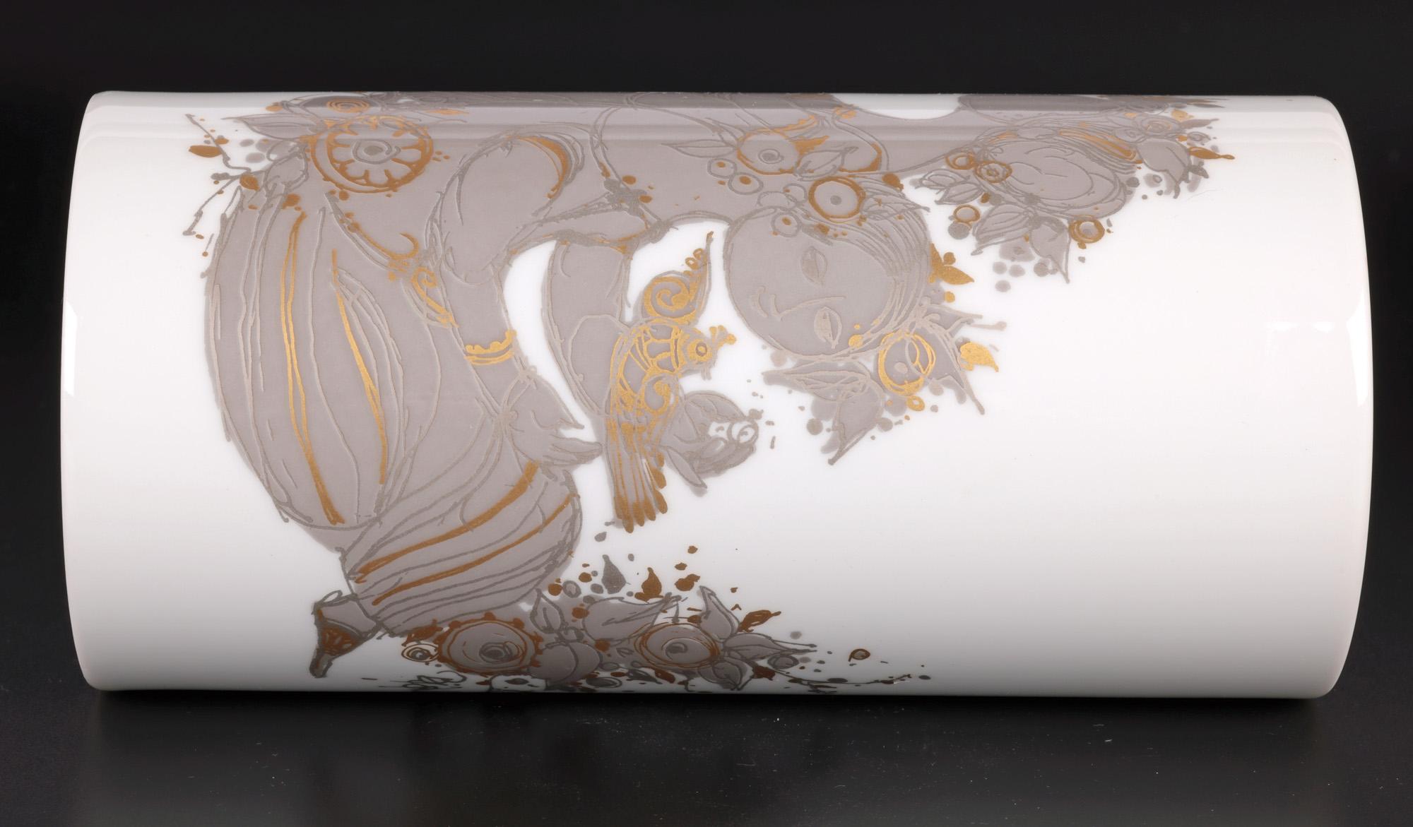 Bjorn Wiinblad for Rosenthal Midcentury Porcelain Empress Samuramat Vase For Sale 2