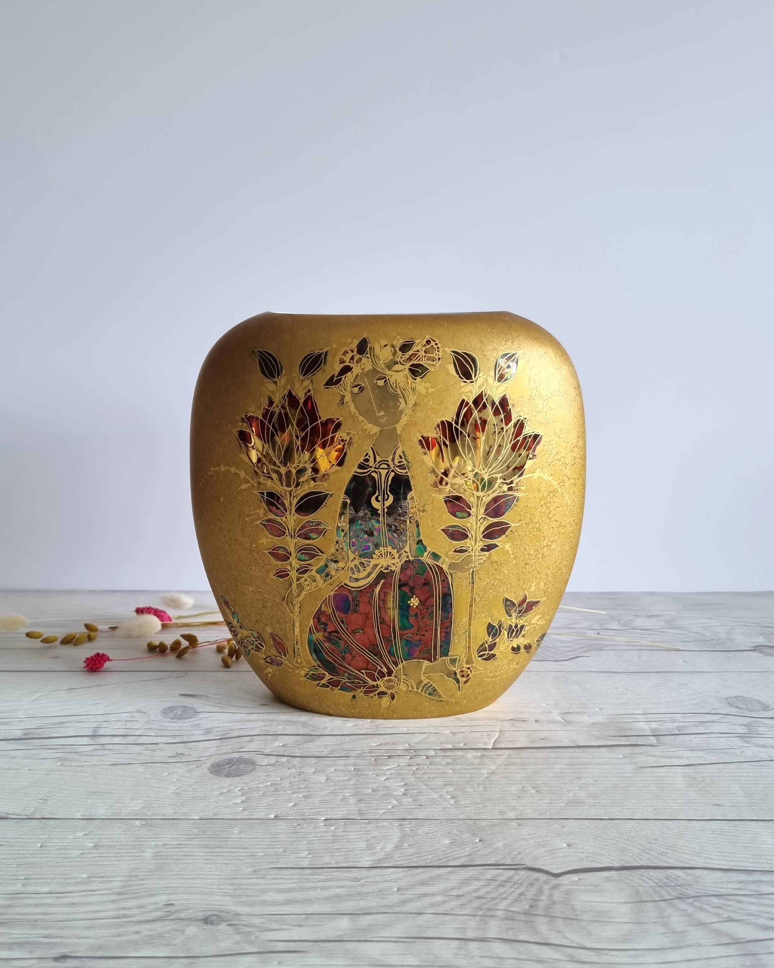 This exquisitely illustrated work of art porcelain is by celebrated Danish illustrator and glass, silver, textiles, ceramics designer Bjorn Wiinblad (b. 1918 - d. 2006) who designed them for Rosenthal in the 1960s.

The illustrated design is from