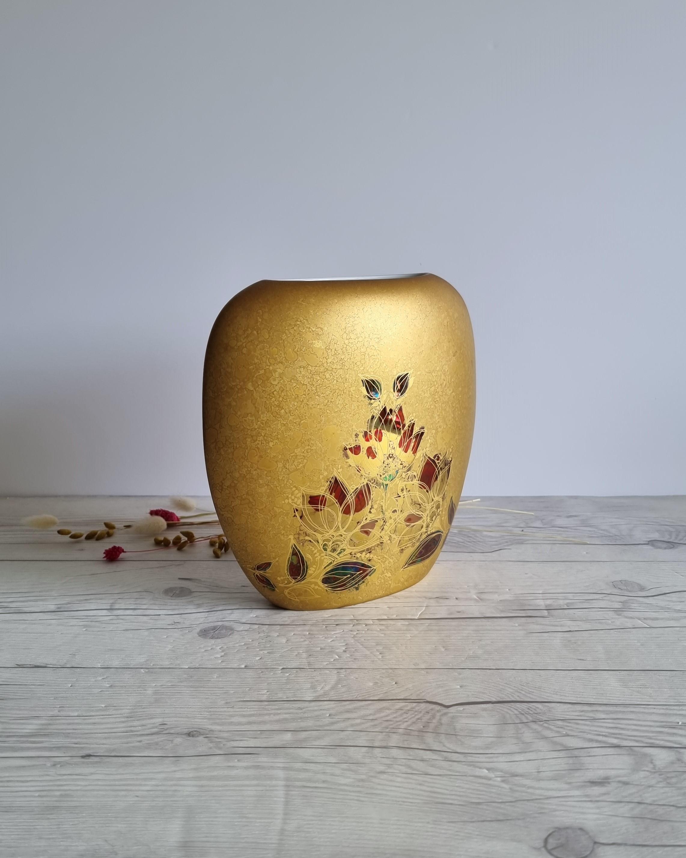 Bjorn Wiinblad for Rosenthal, Samuramat Series, Porcelain Goldfire Glaze Pillow In Good Condition In Frome, GB