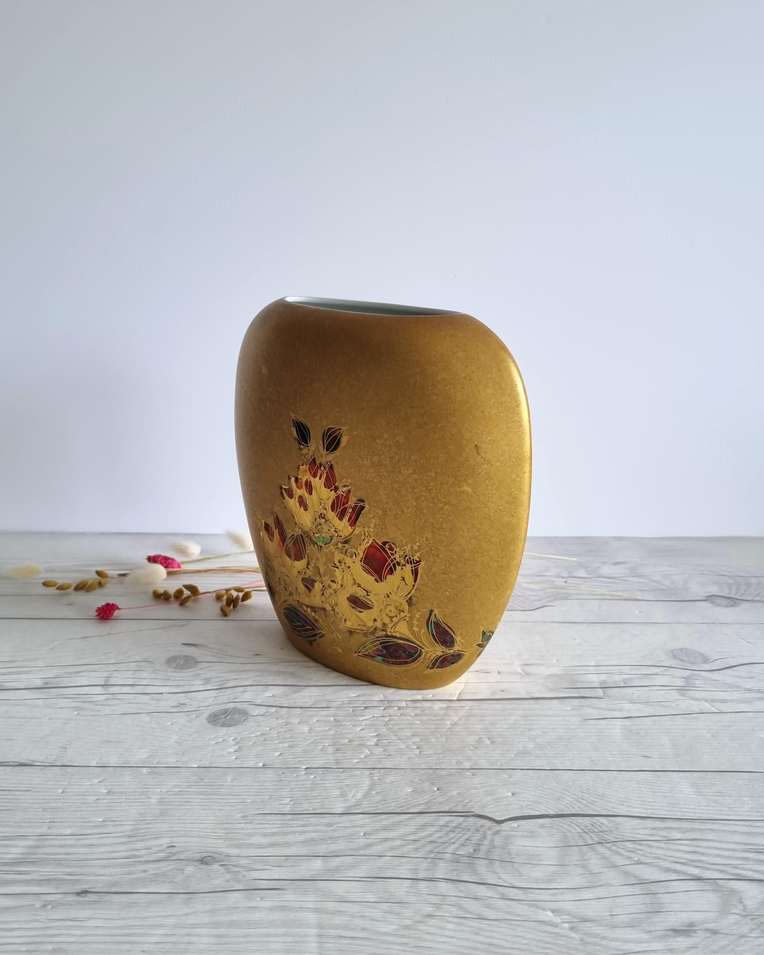 Bjorn Wiinblad for Rosenthal, Samuramat Series, Porcelain Goldfire Glaze Pillow 2