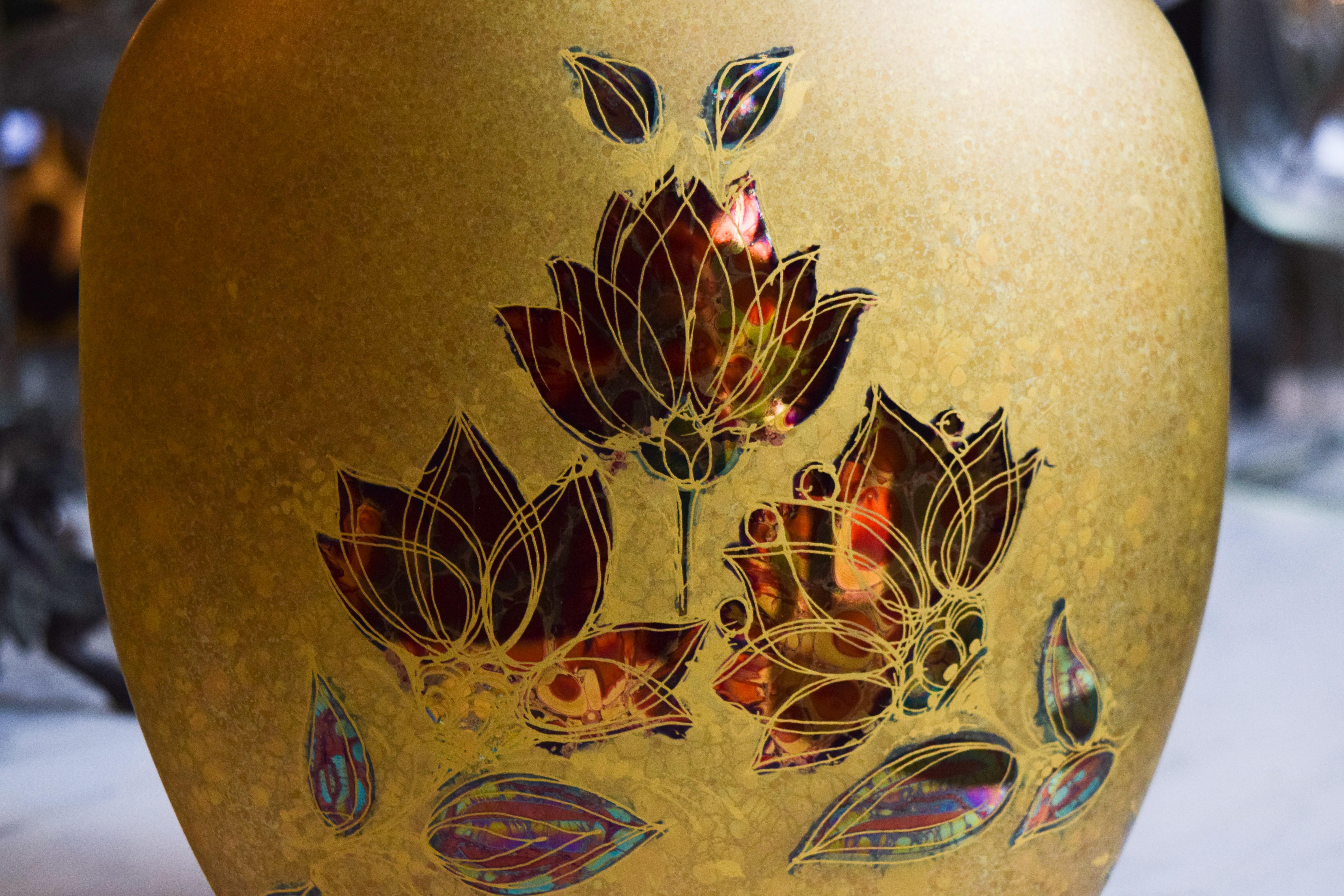 Bjorn Wiinblad Gold Vase In Excellent Condition For Sale In Bloomfield Hills, MI