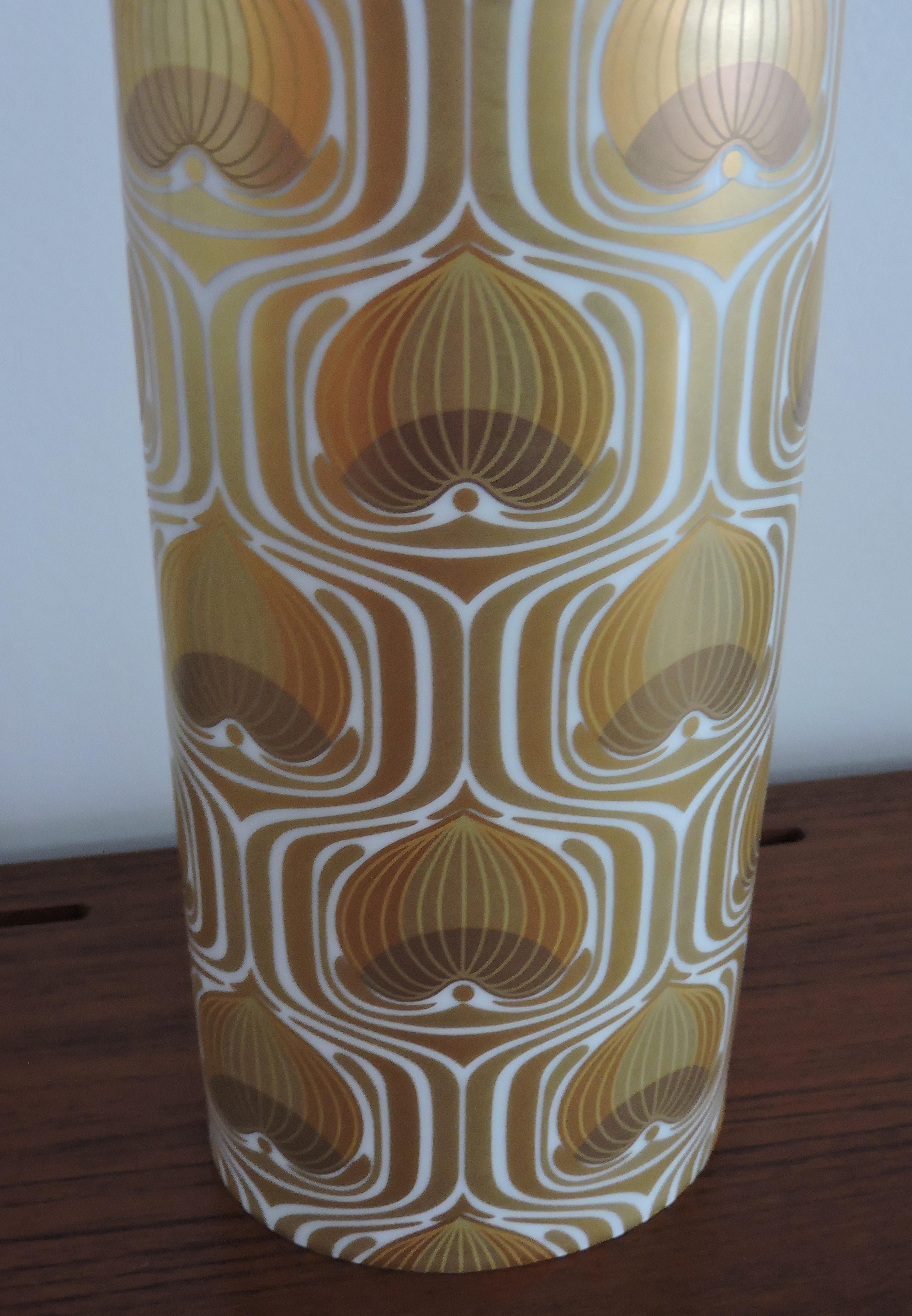 Mid-Century Modern Bjorn Wiinblad Porcelain Gold and White Vase for Rosenthal Studio Line